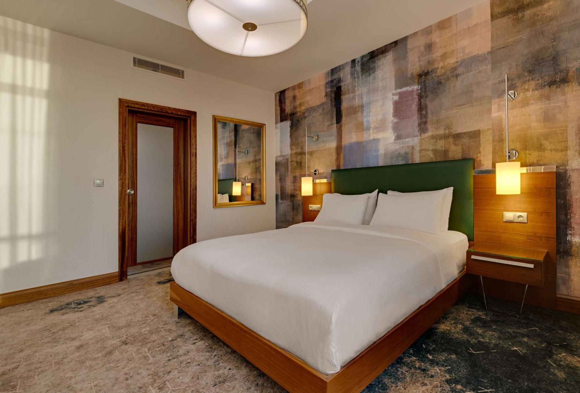 Doubletree By Hilton Van