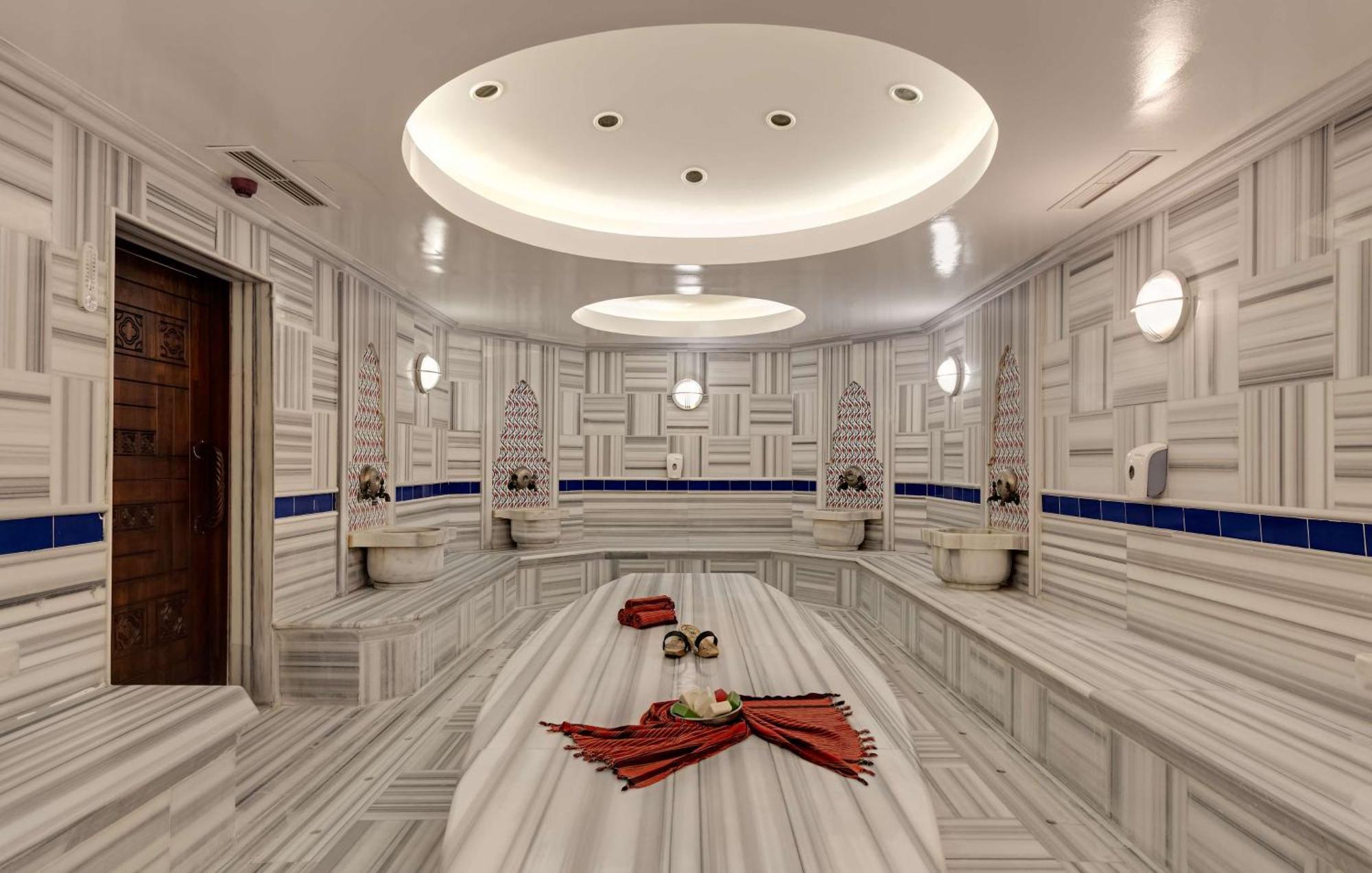 Hotel Doubletree By Hilton Van
