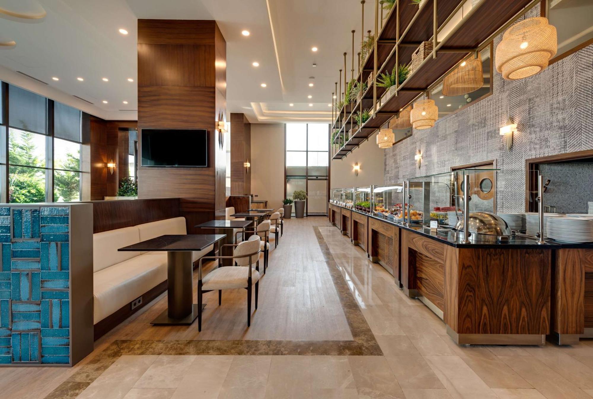 Doubletree By Hilton 5*