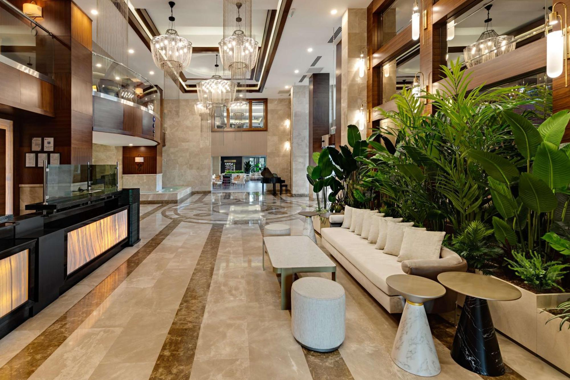 Doubletree By Hilton Van
