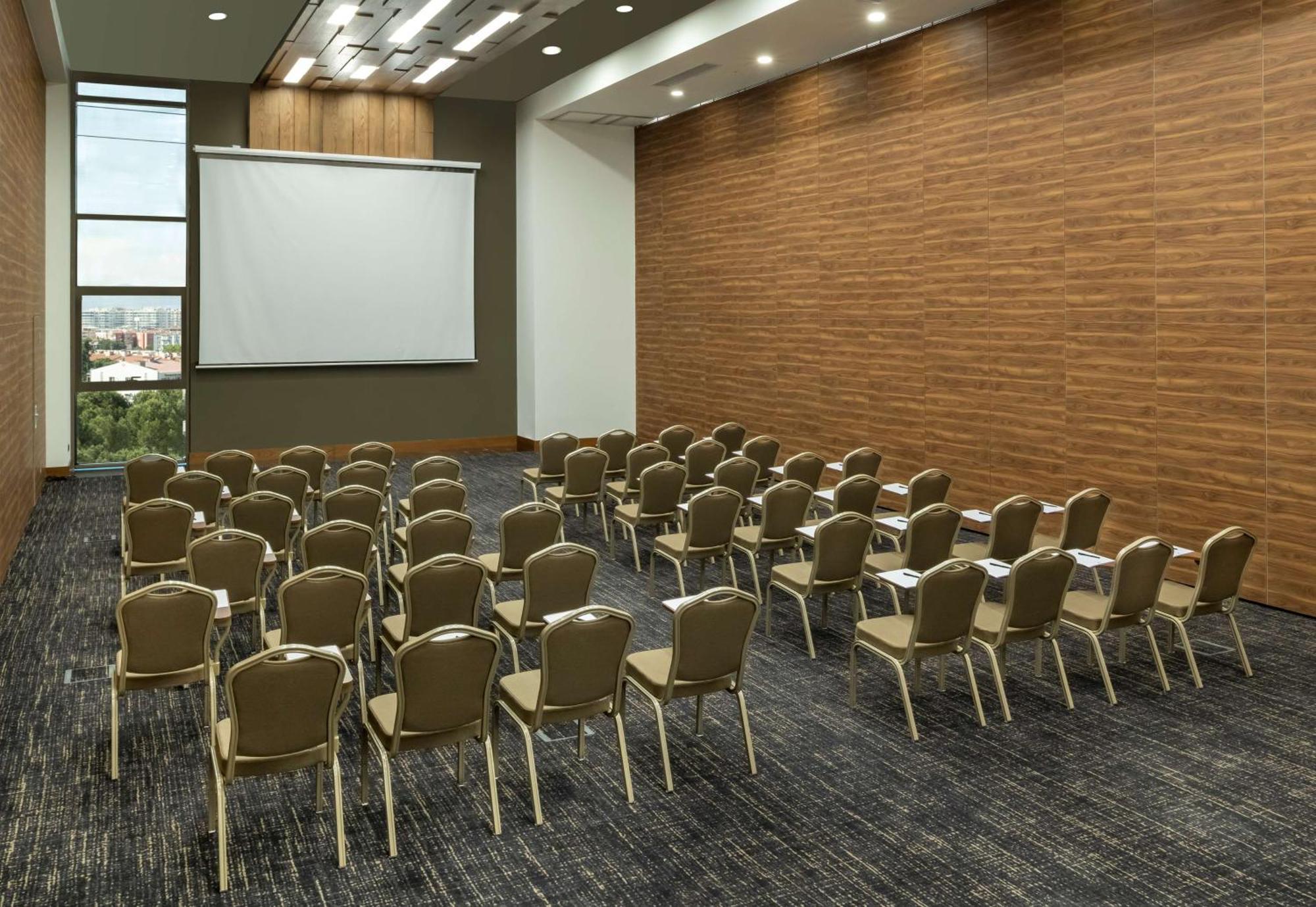 Doubletree By Hilton