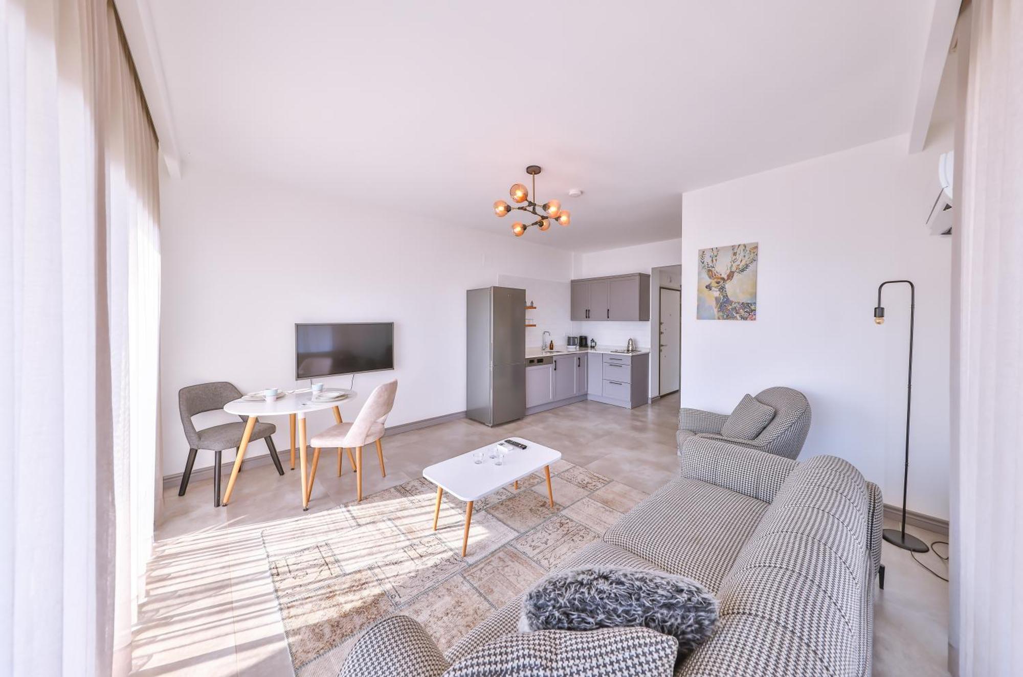 Hemera Apartment *