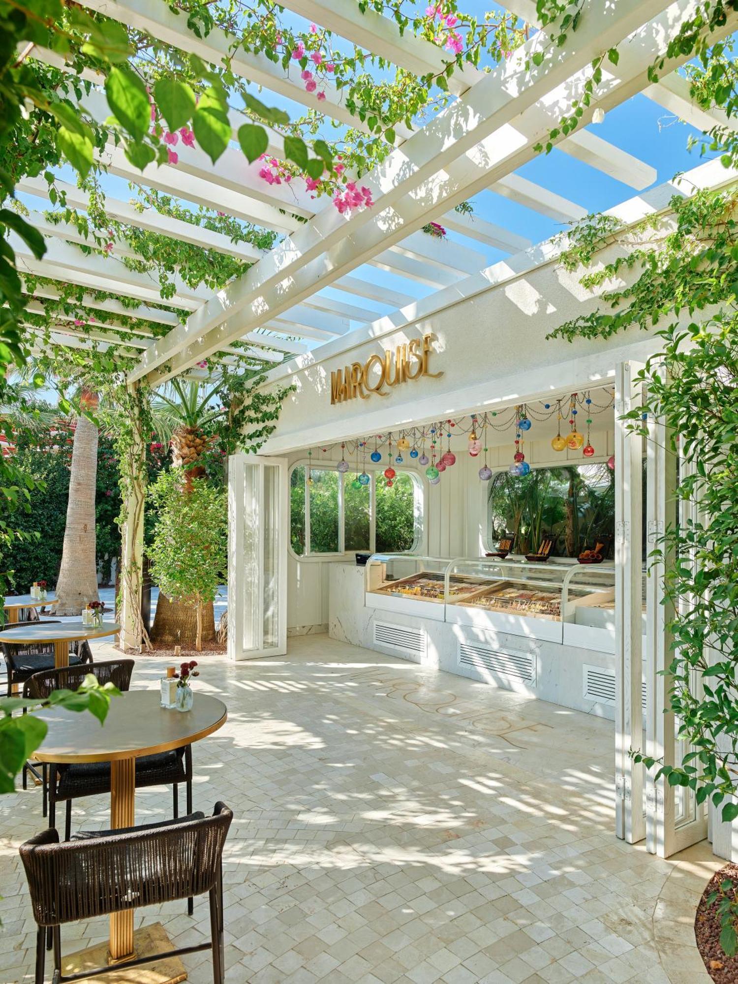 Hotel Biblos 5*