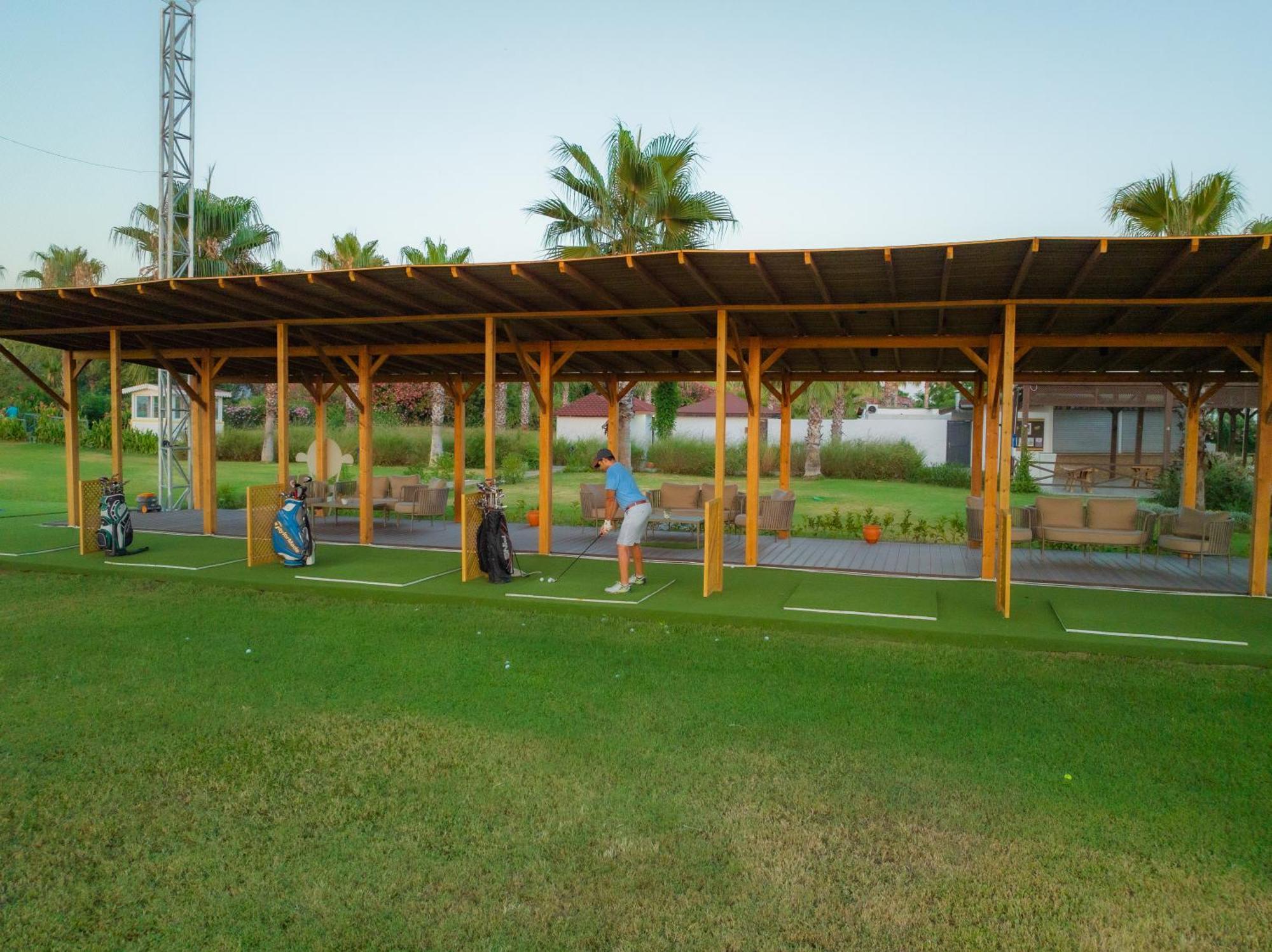 Euphoria Palm Resort 5*