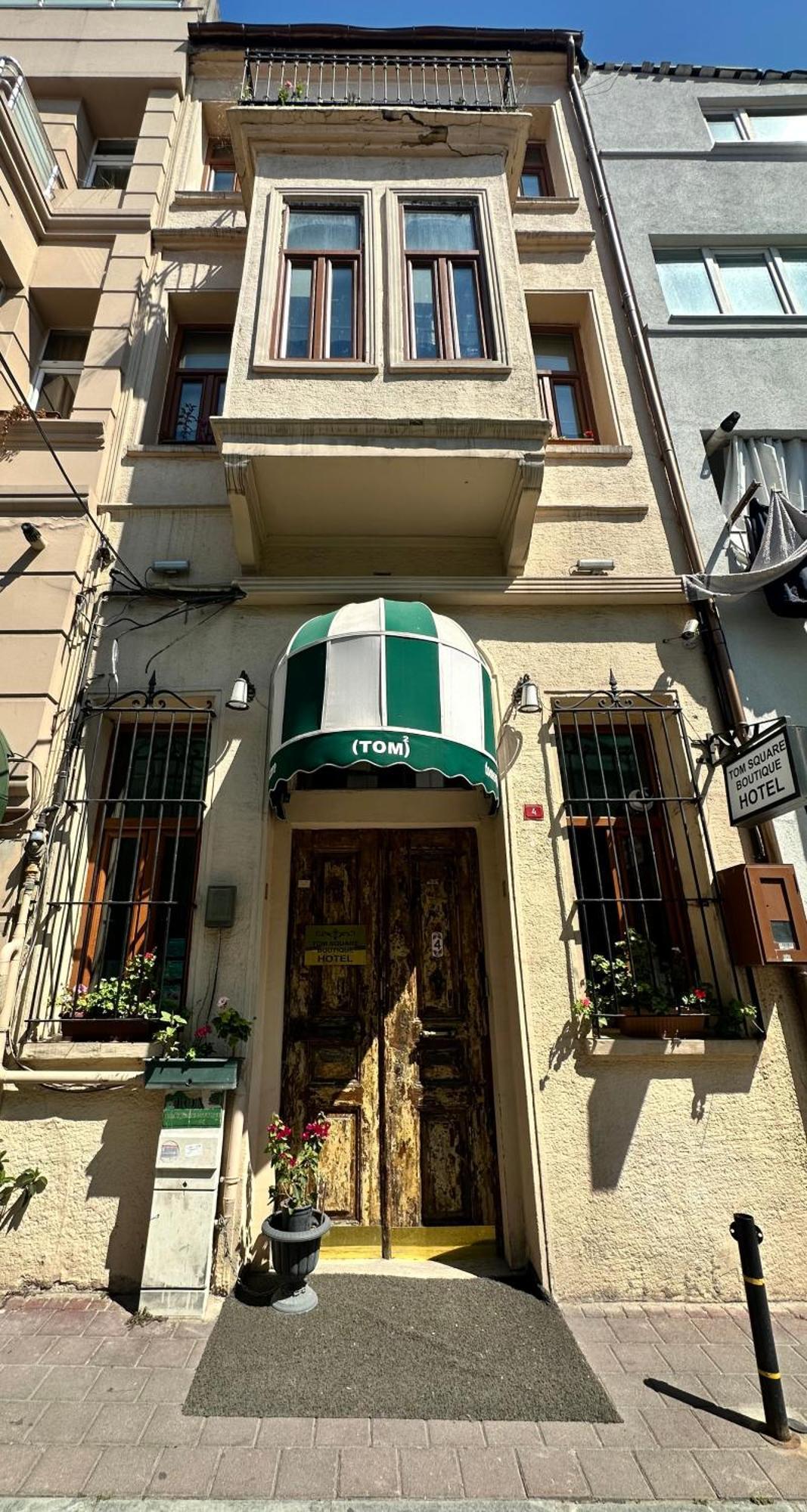 Hotel Tom Square Boutique