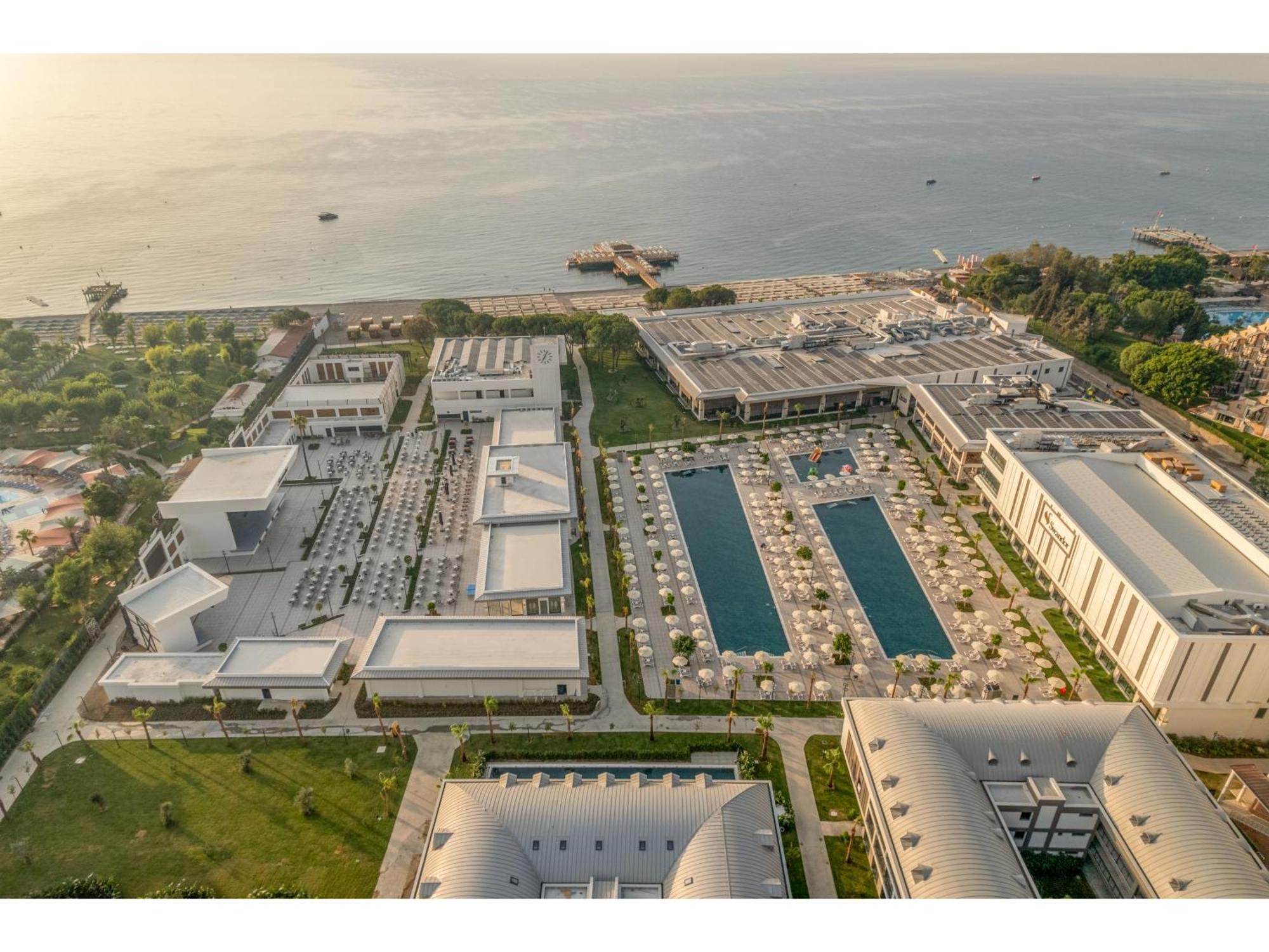 Swandor & - Hotel 5*