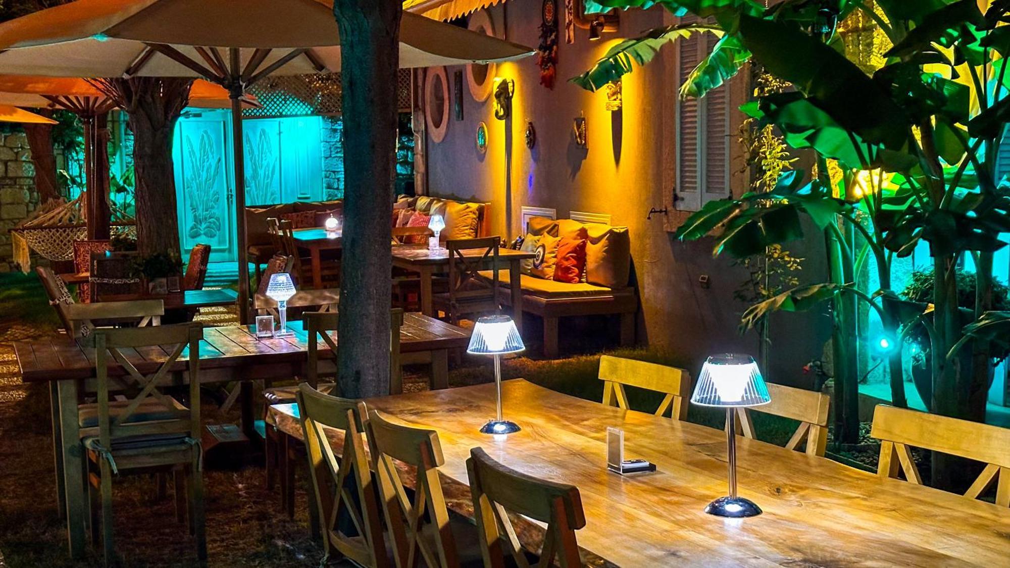 Banana Food & - Adults Only 3* Alacati