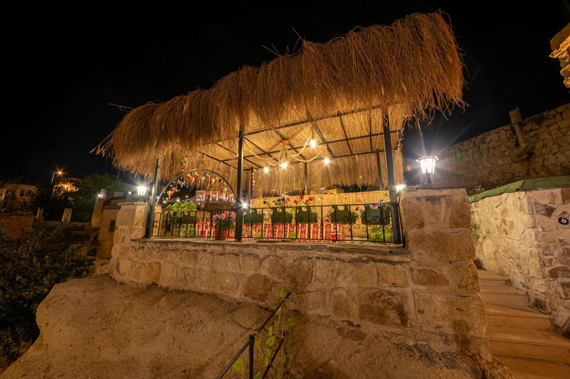 Shiraz Cave Cappadocia Urgup