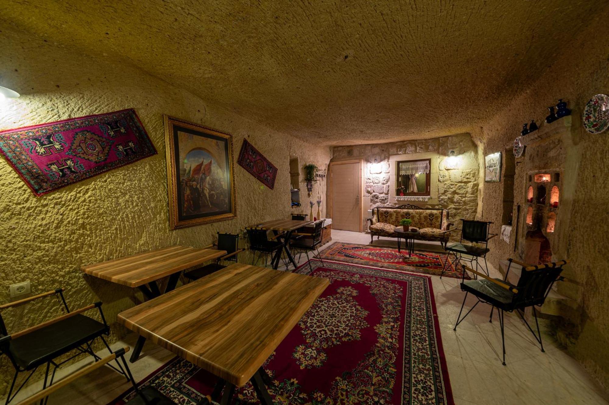 Shiraz Cave Cappadocia Urgup