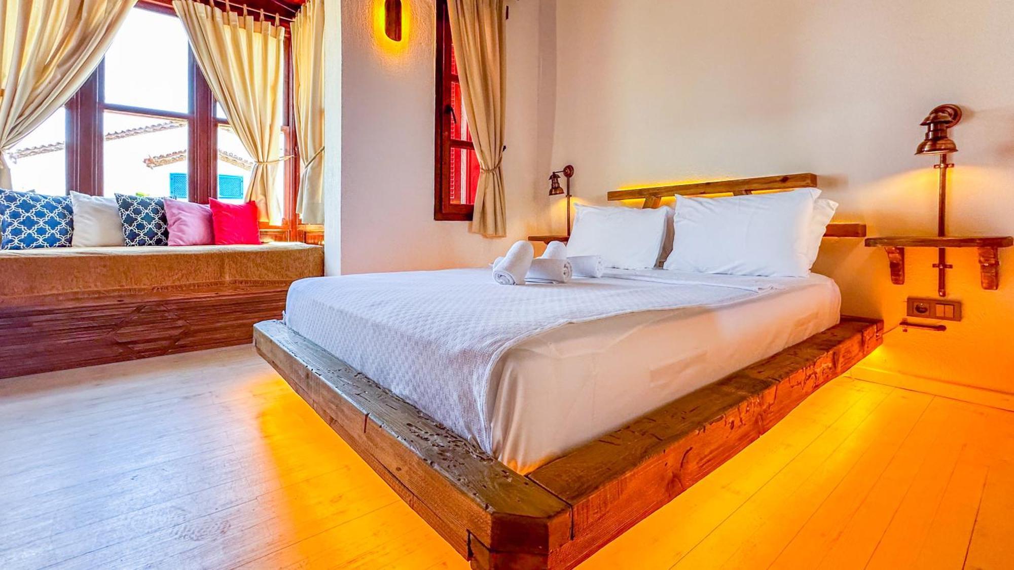 Hotel Banana Food & - Adults Only 3*