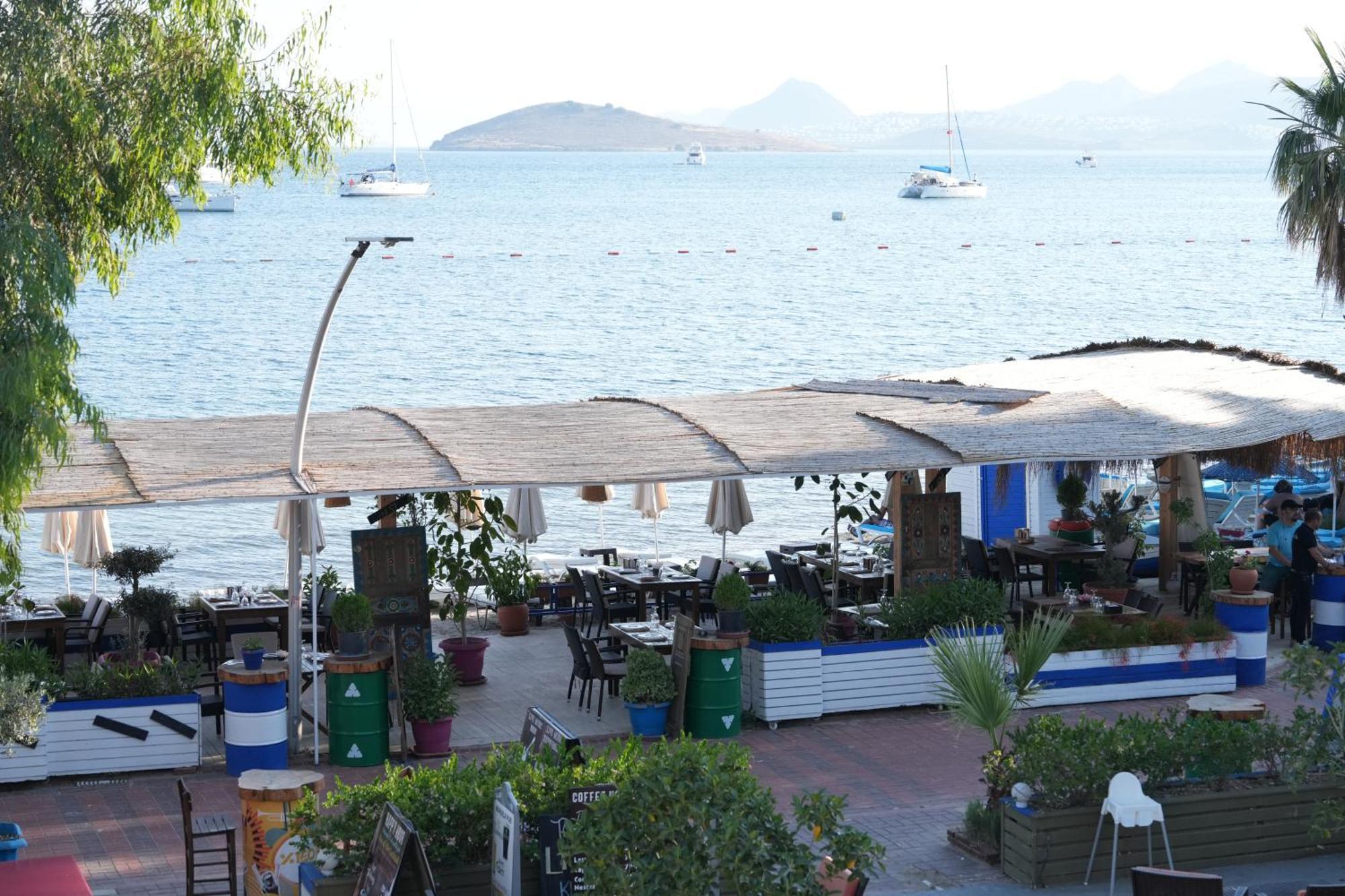 Manuela Boutique 3* Bitez