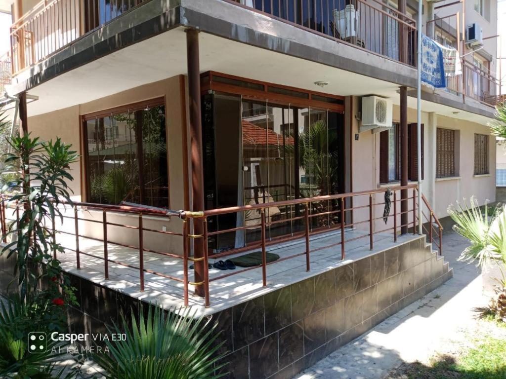 *** Beyaz *** * Didim