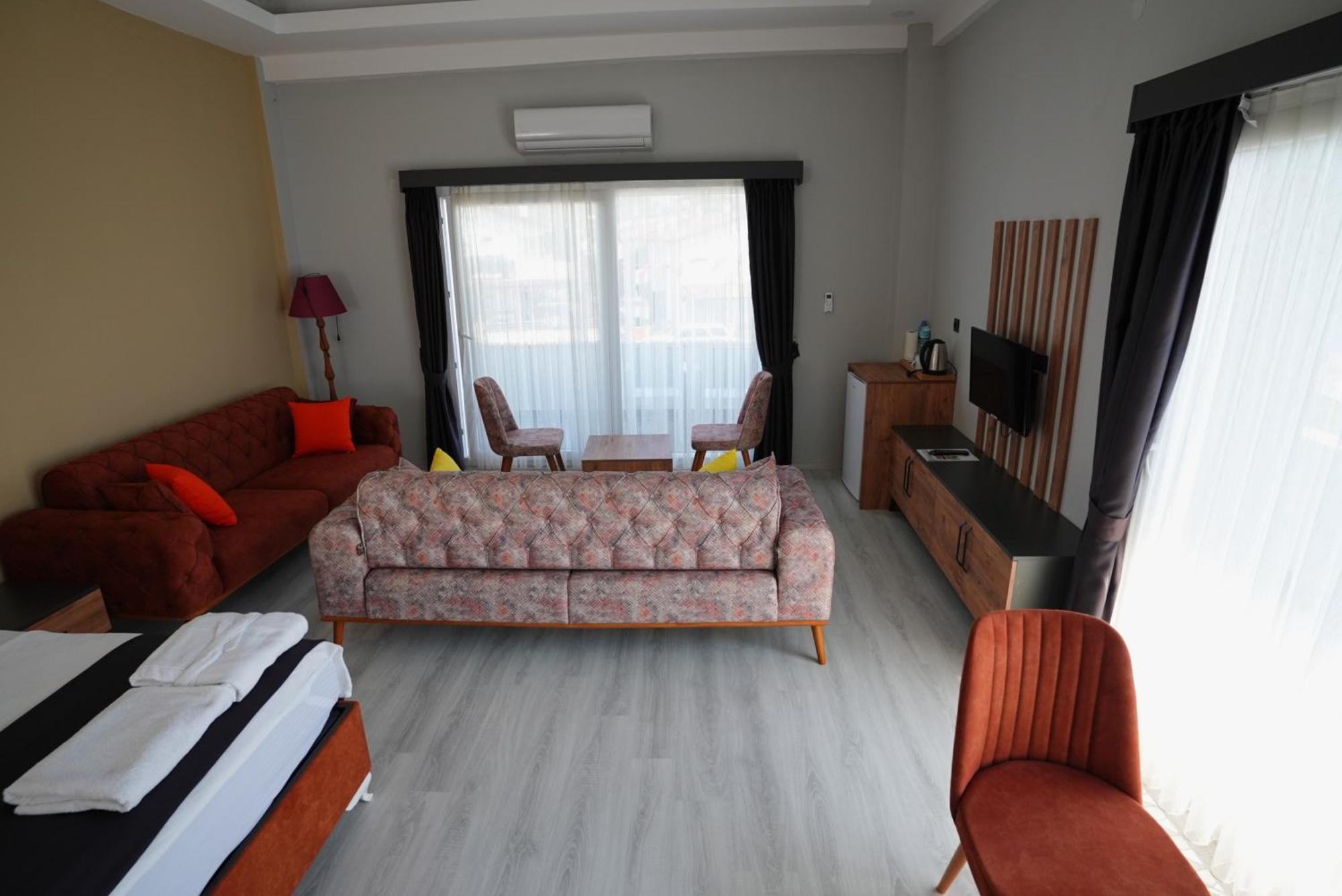 Sevilla Hotel *