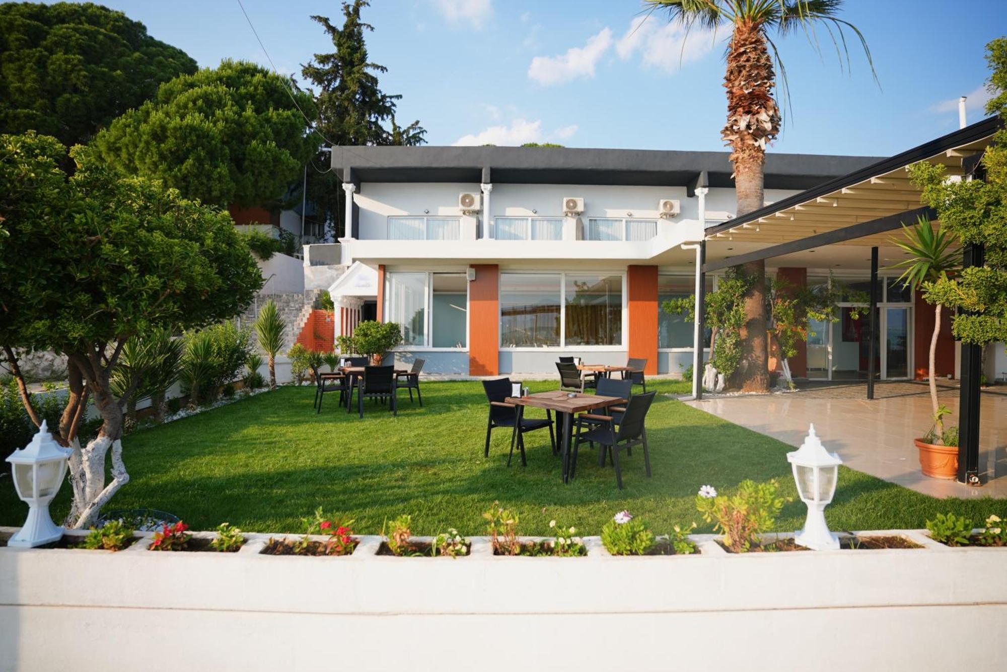 Sevilla Hotel *