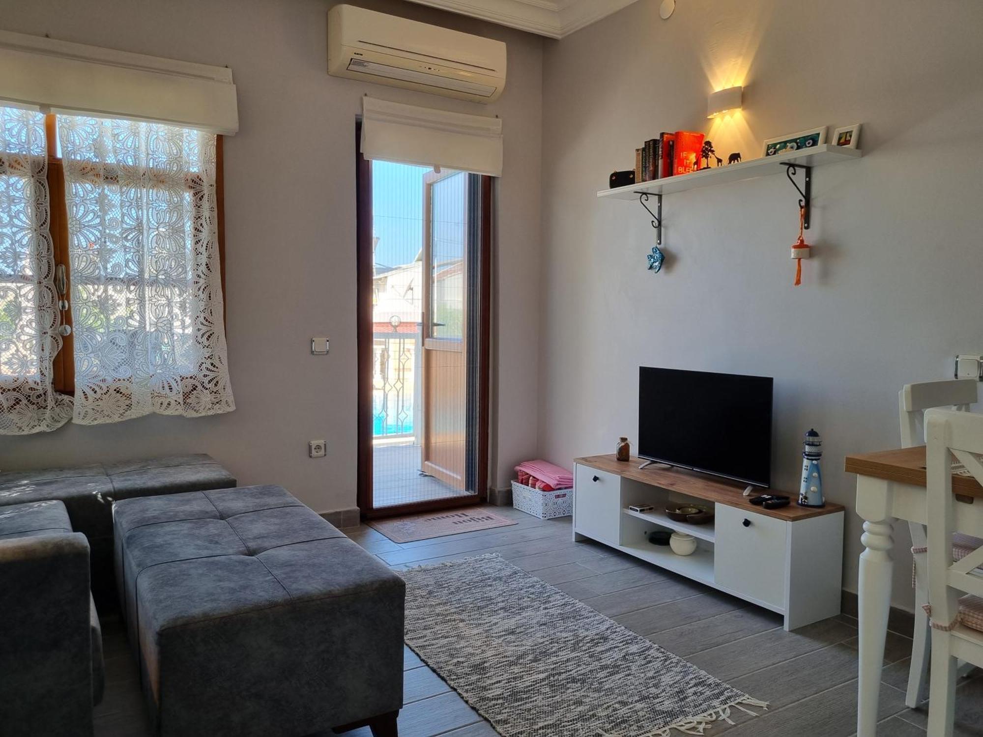 Centre Bijou - Walk To Town And Apartment *