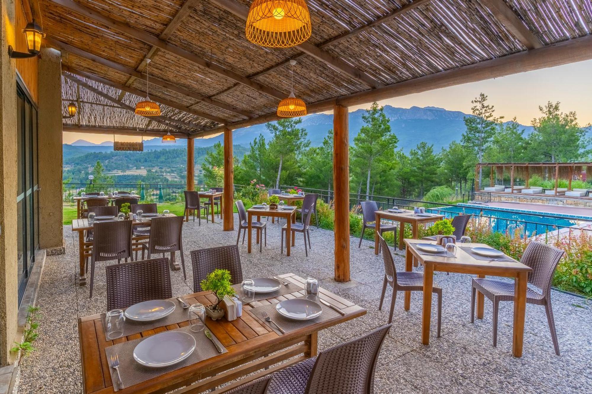 Maison Hill Hobbit & Boutique Hotel