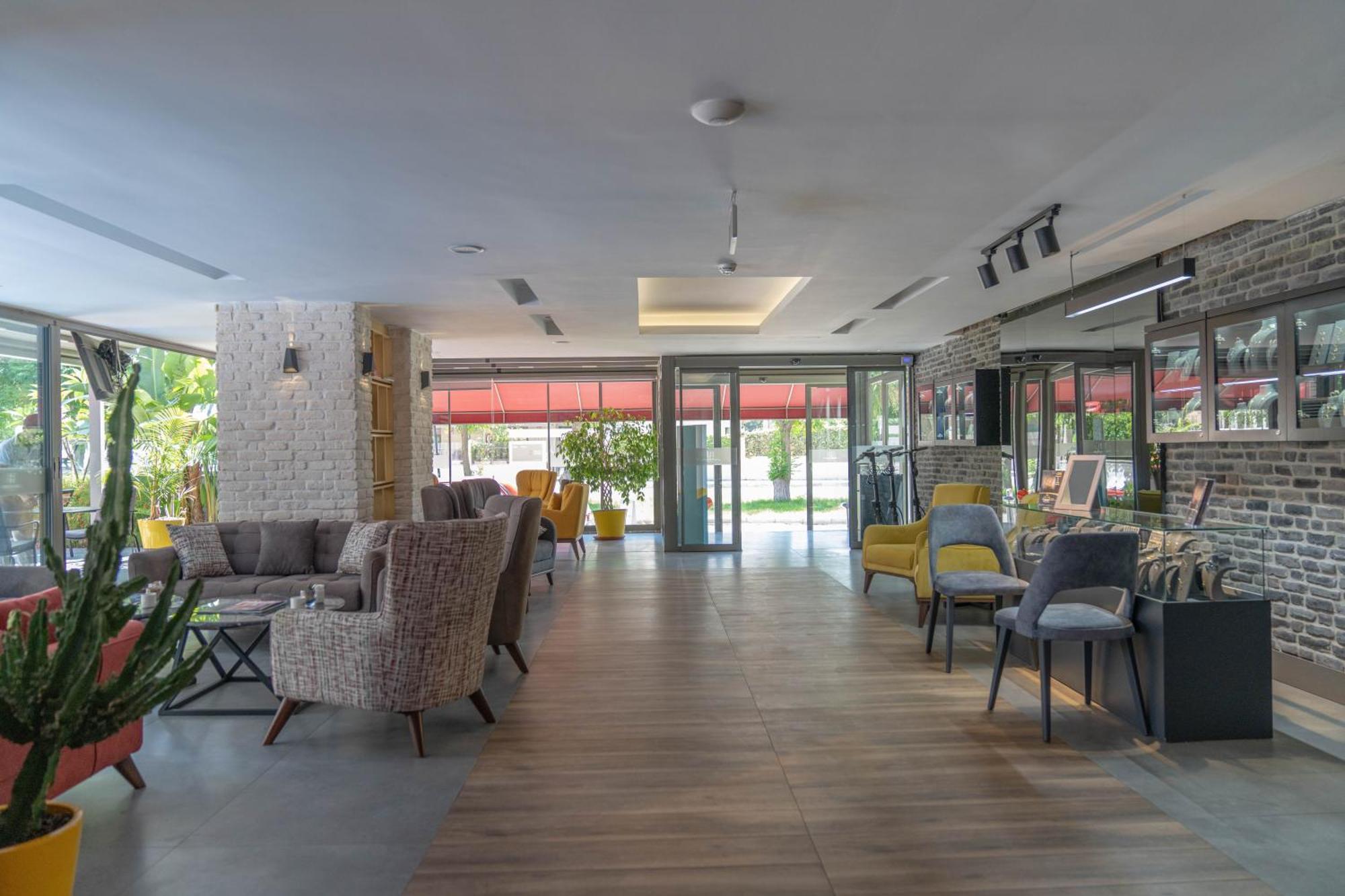 Hotel Laren Sea Side