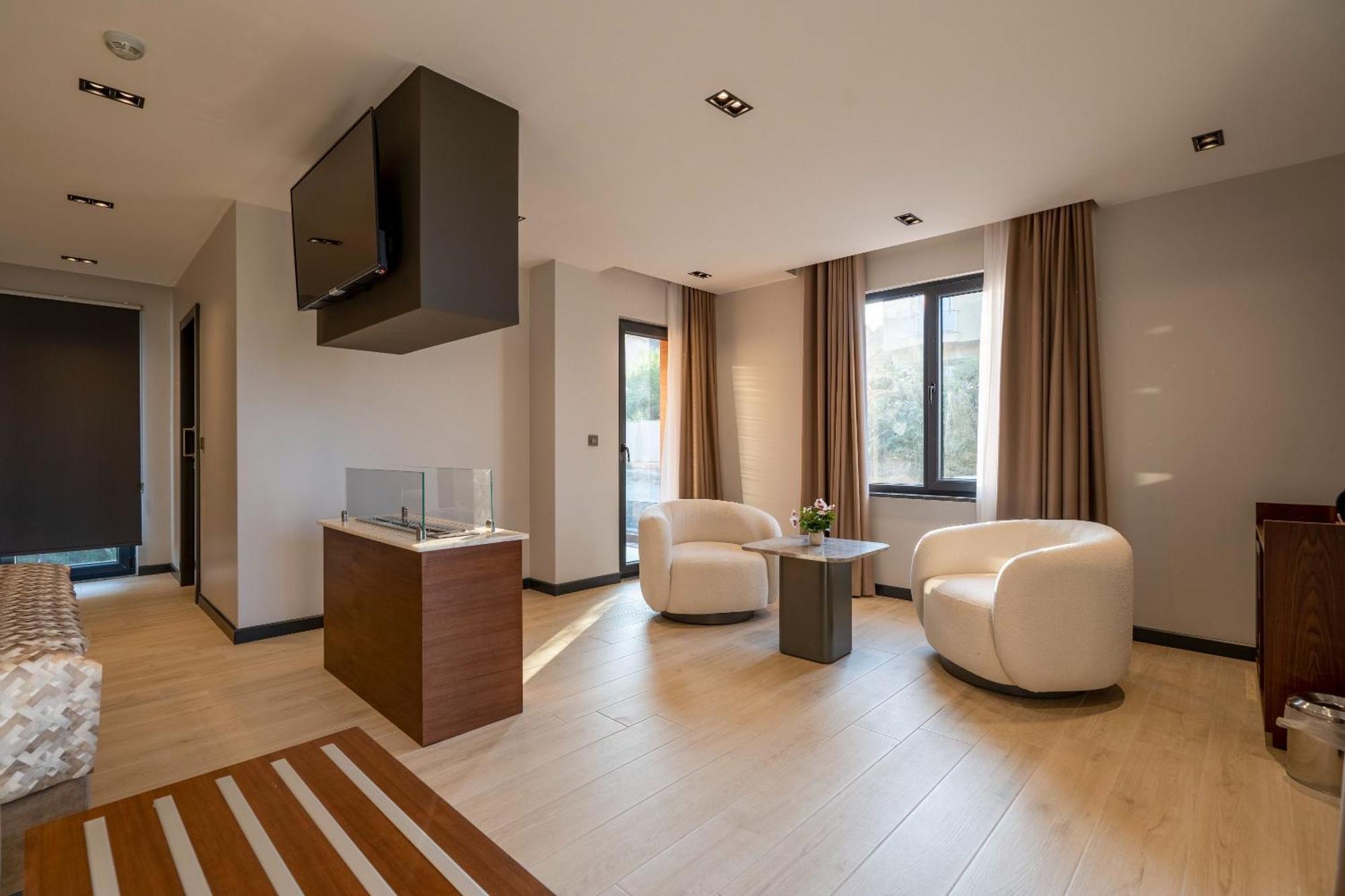 La Miel Hotel