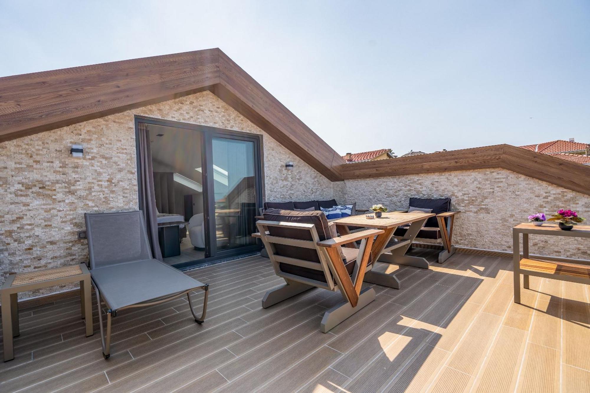 La Miel Hotel