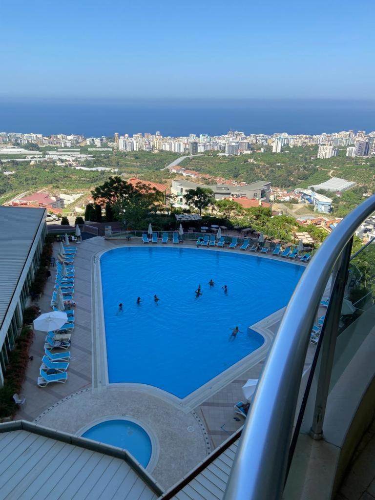 Aparthotel Appartement Goldcity 2 Chambres, Vue Sur Mer, Aquapark Non Inclus