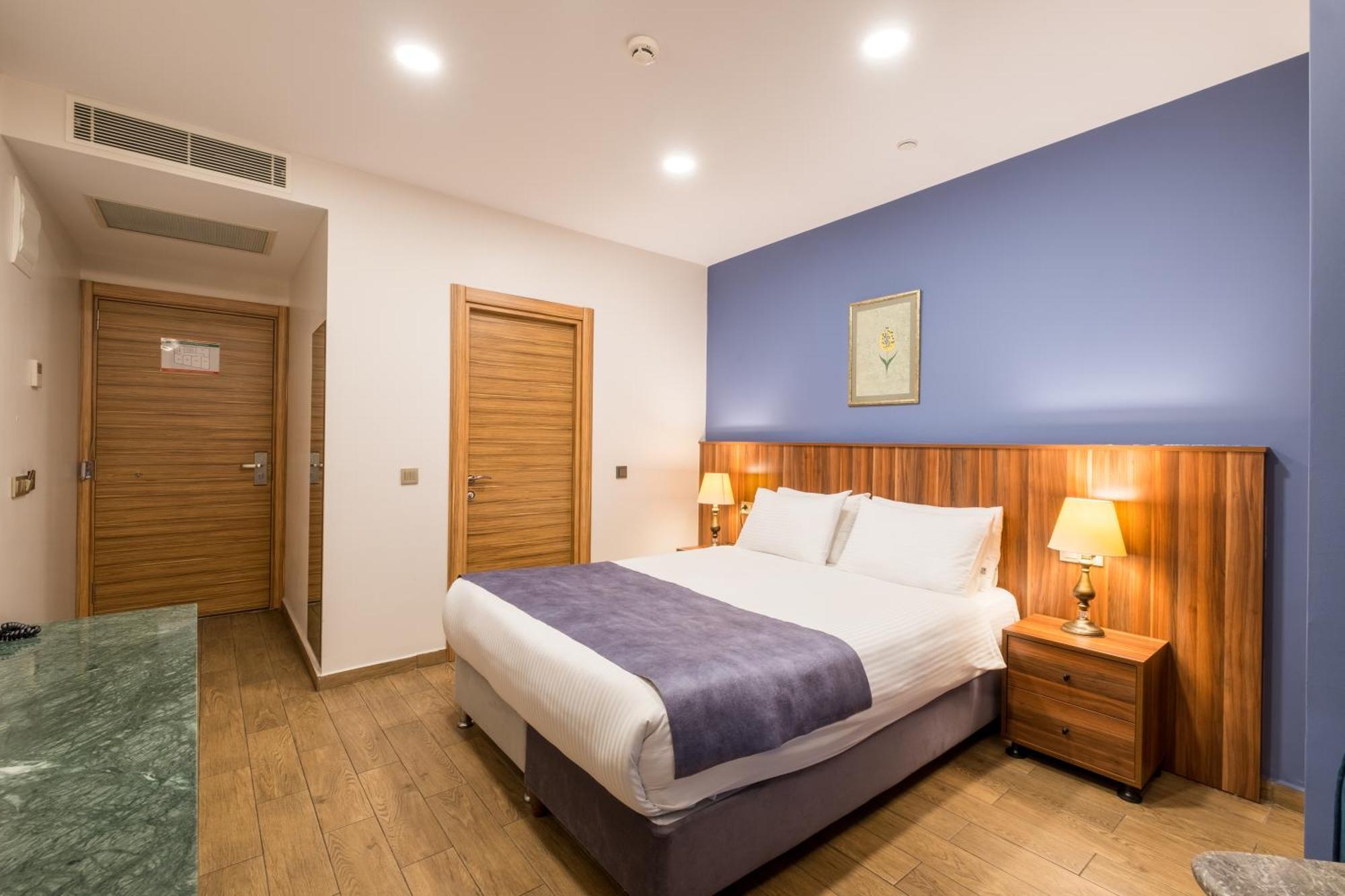 La Wisteria Boutique Hotel