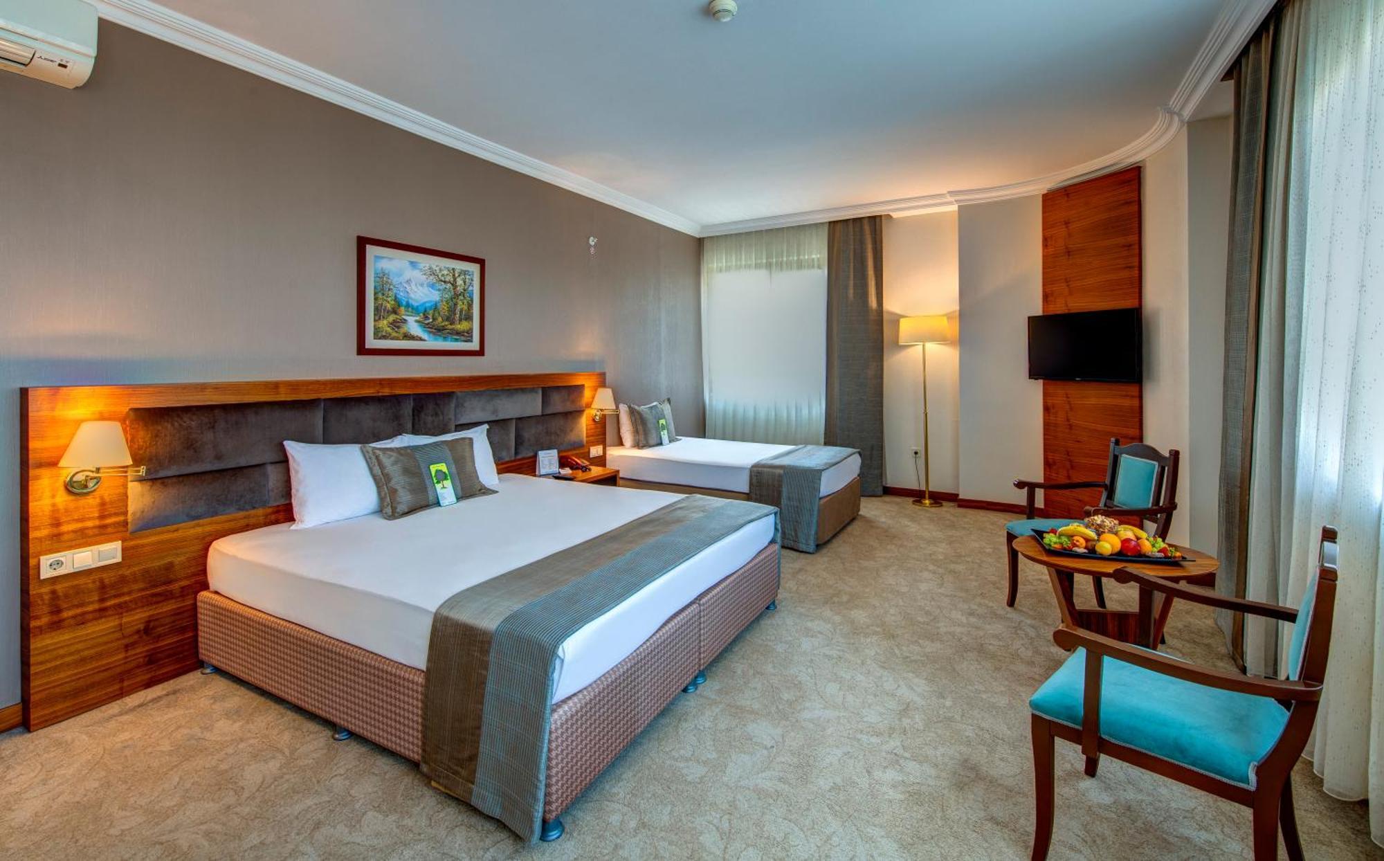 Bera Hotel