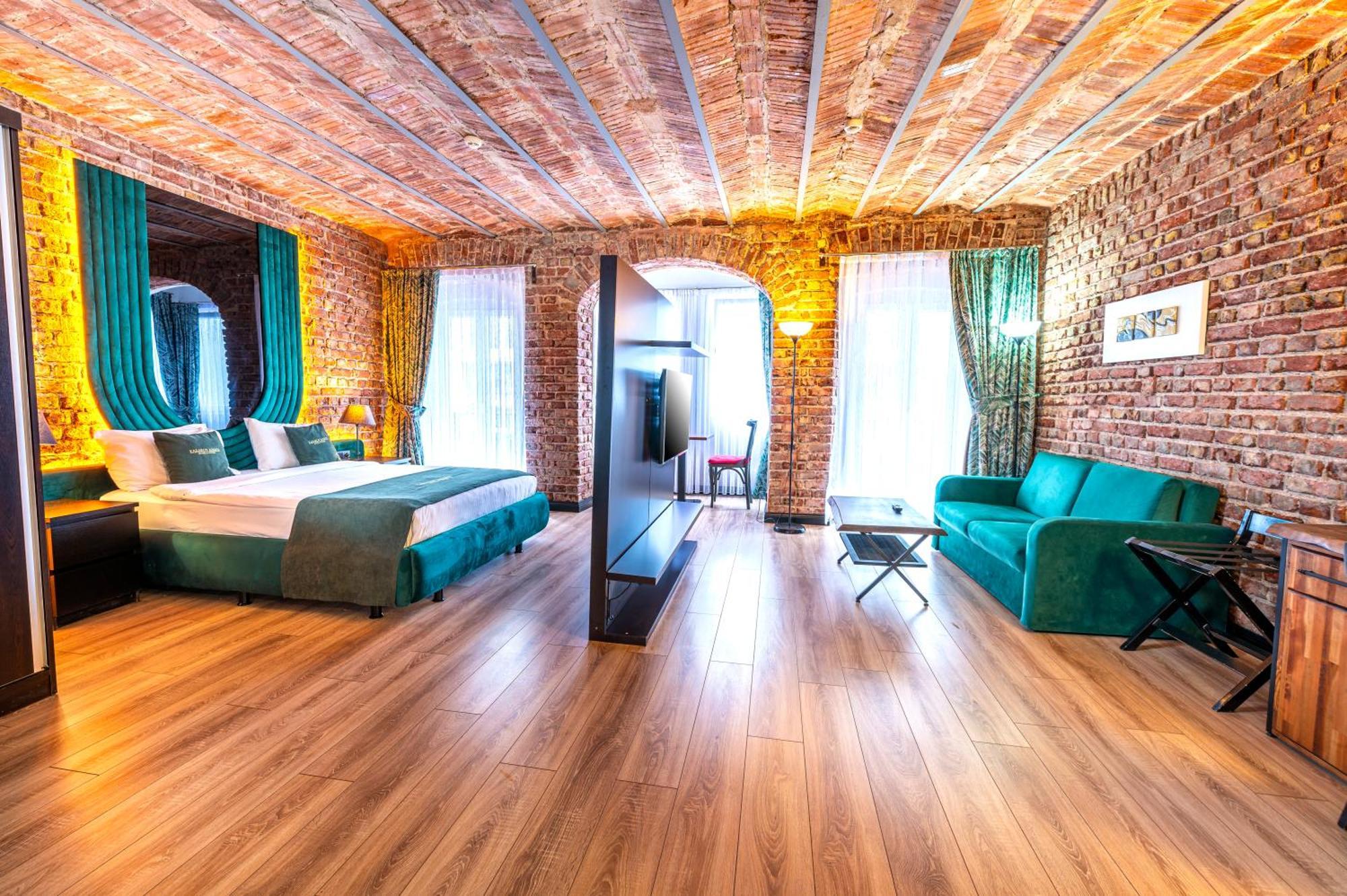 Karakoy Aparts - Special Category 4*