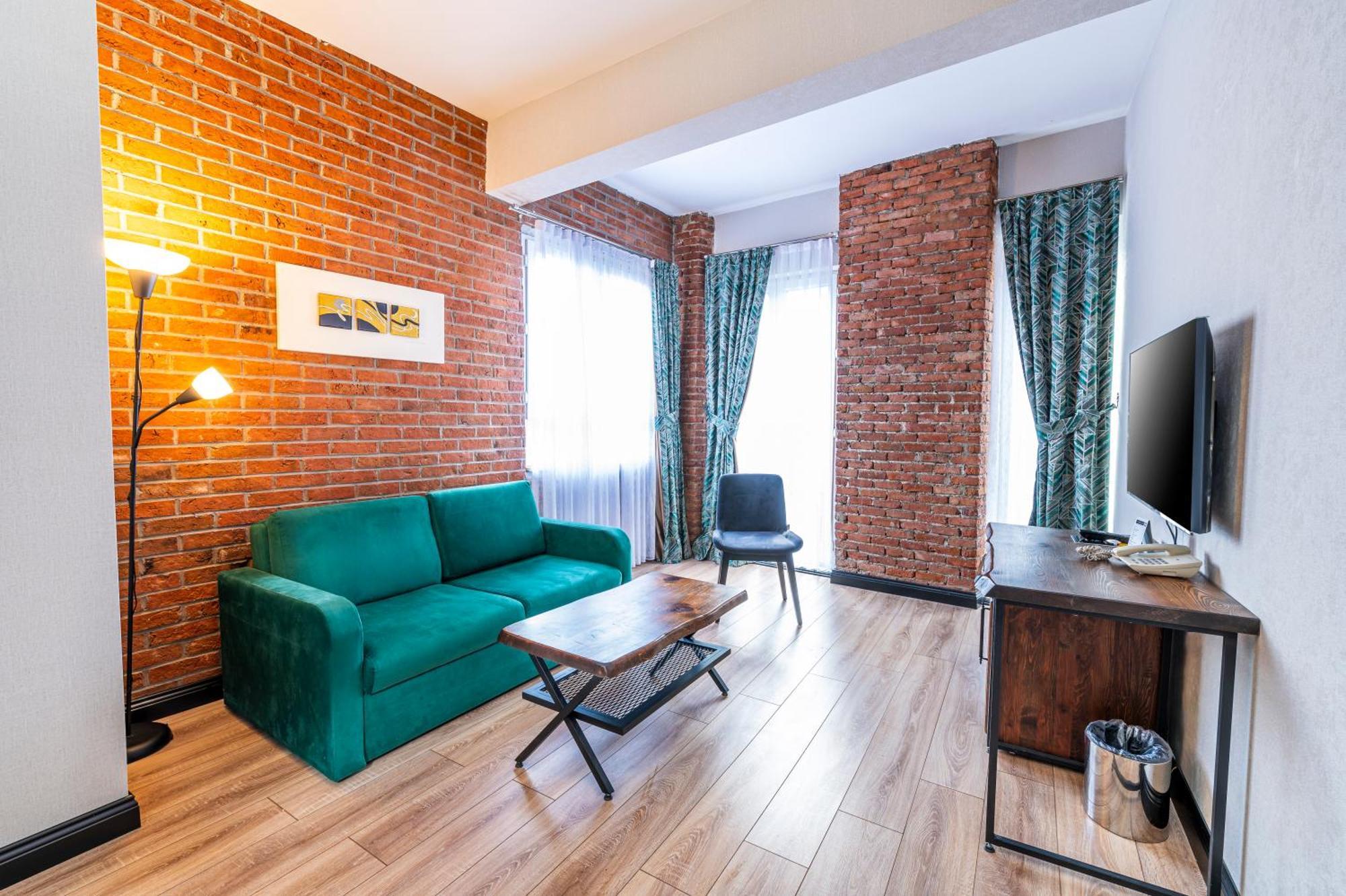 Karakoy Aparts - Special Category Hotel 4*
