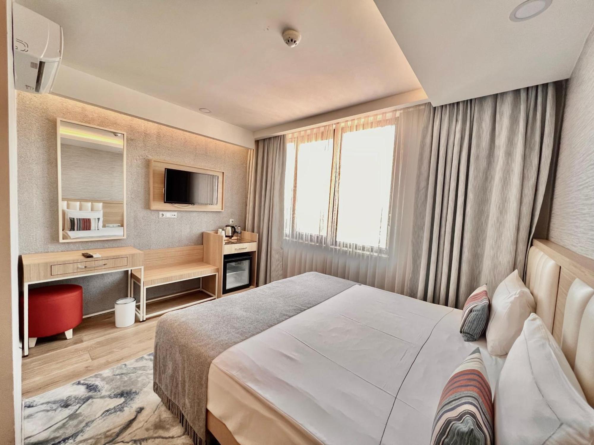 Hotel Old Town Point &