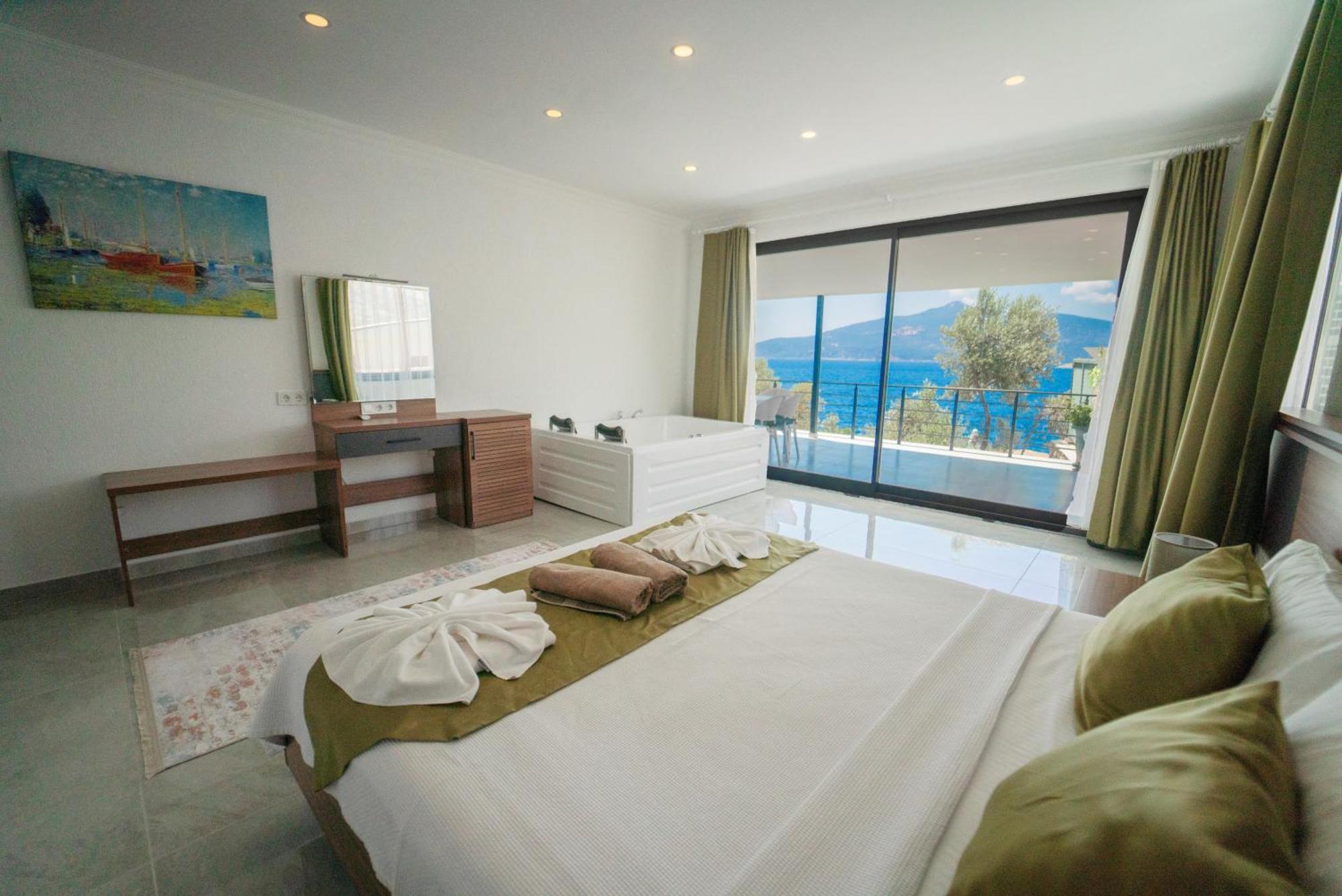 Blue Coast I & Ii Wbeach And Great Sea View - Kalkan