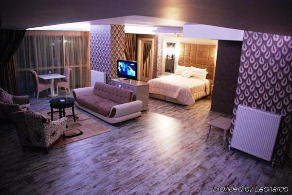 Golden Hotel 4*
