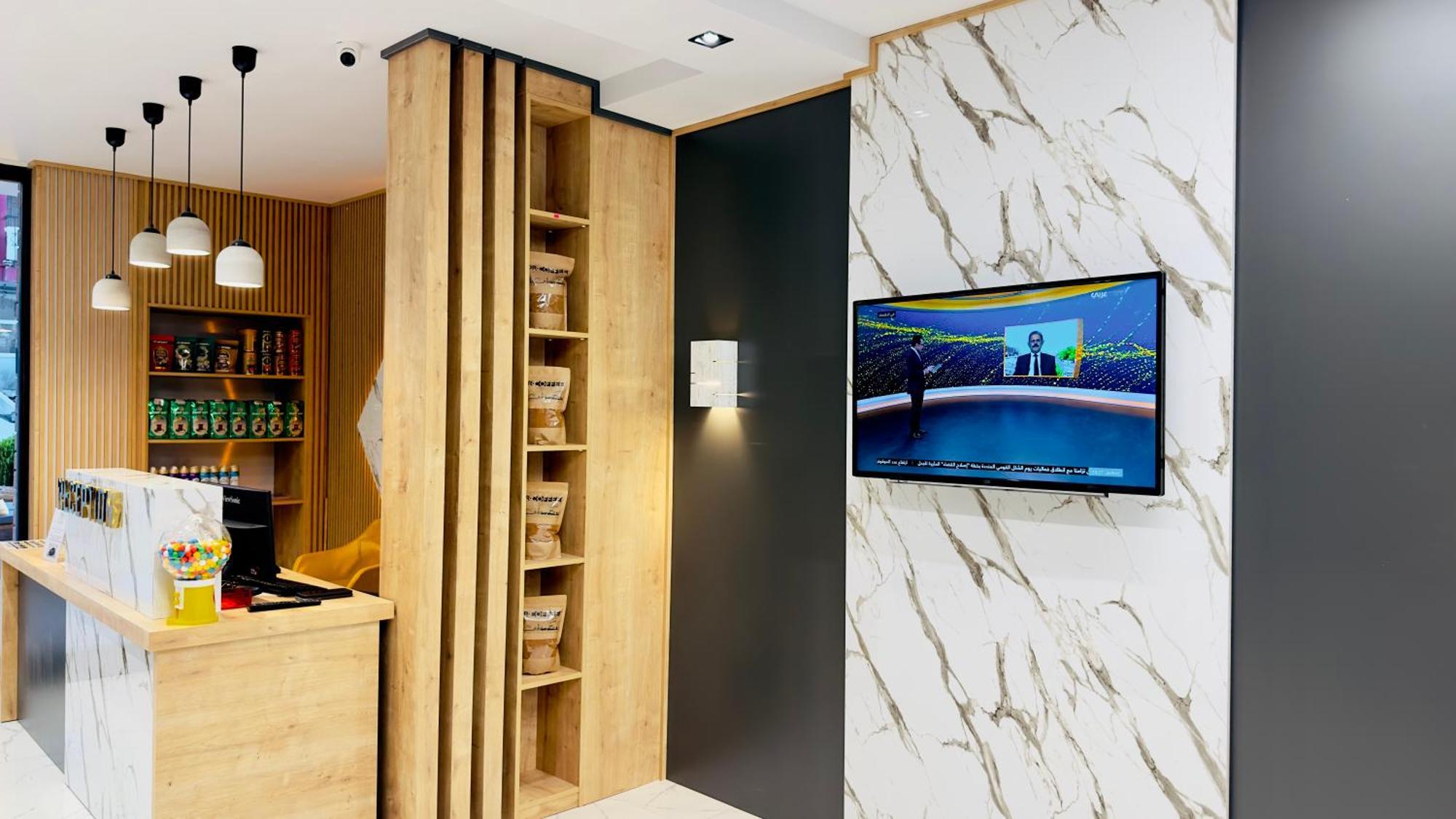 Yusra Aparthotel 2*