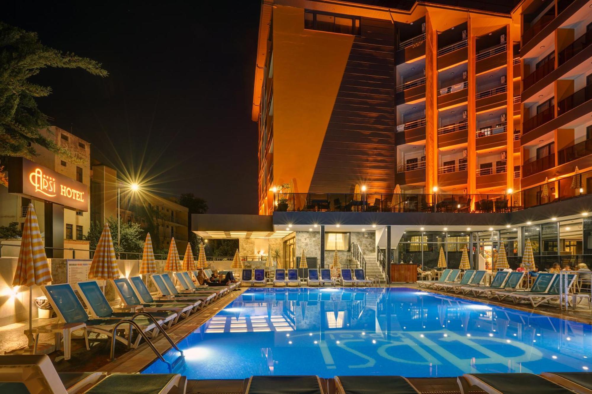 Arsi Hotel 4*