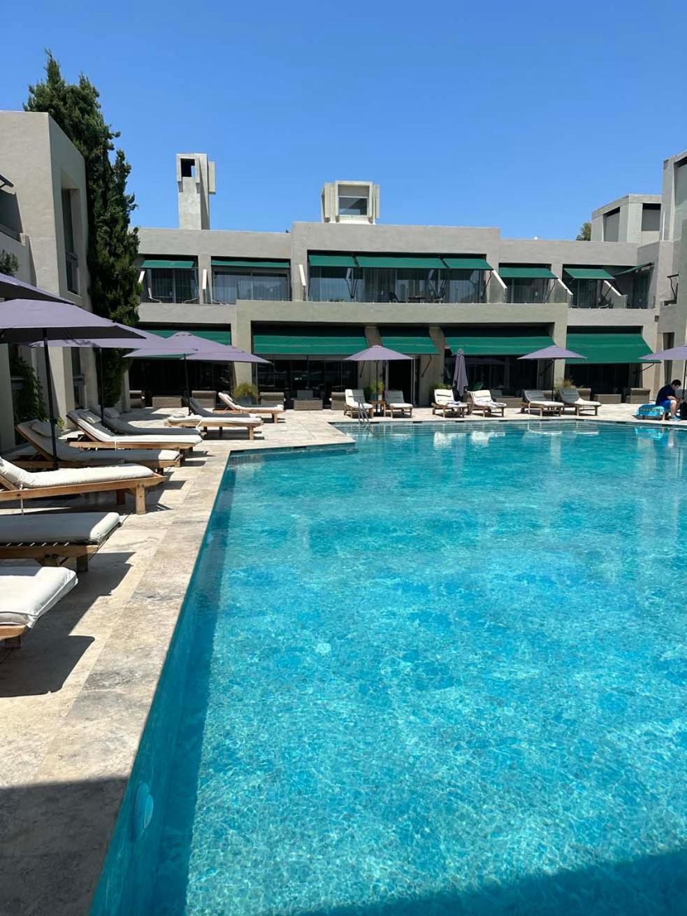 Ambrosia & Hotel 5*