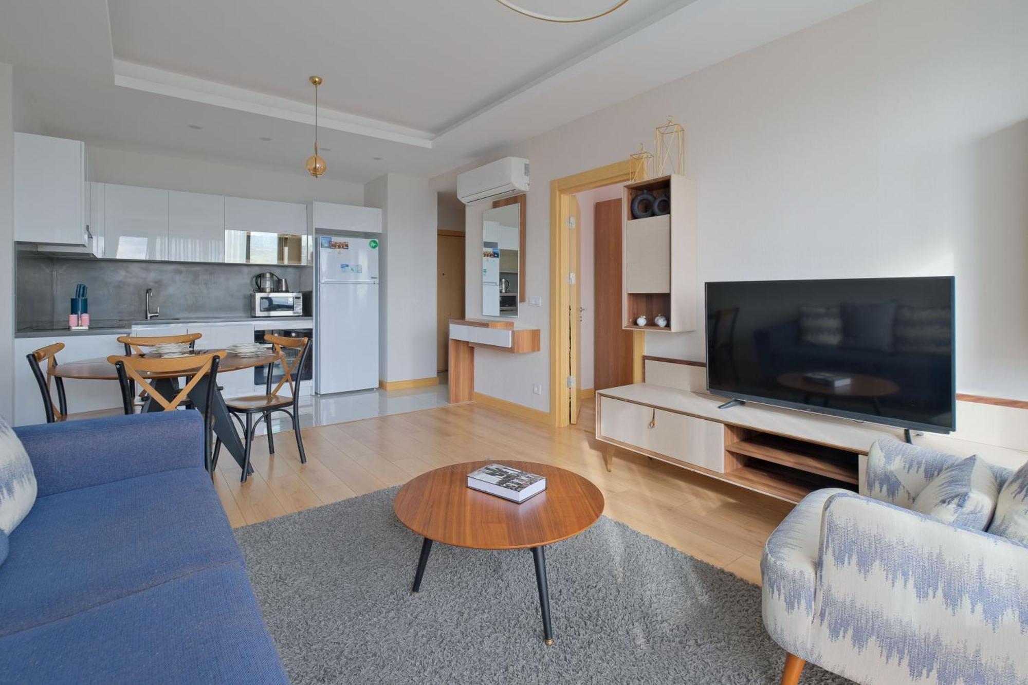 Apartment Grand By Newinn *
