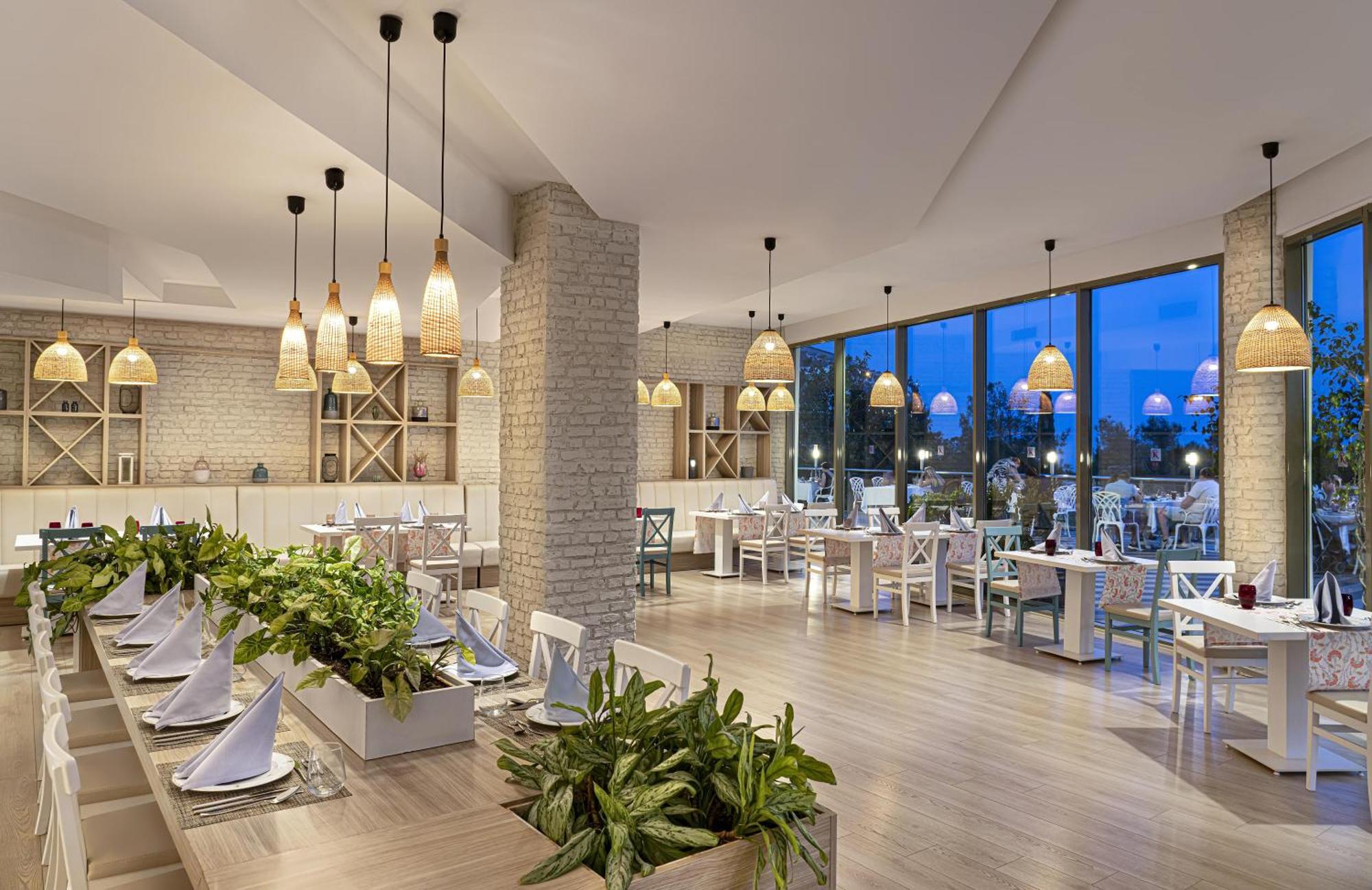 Kaya Hotel 5*