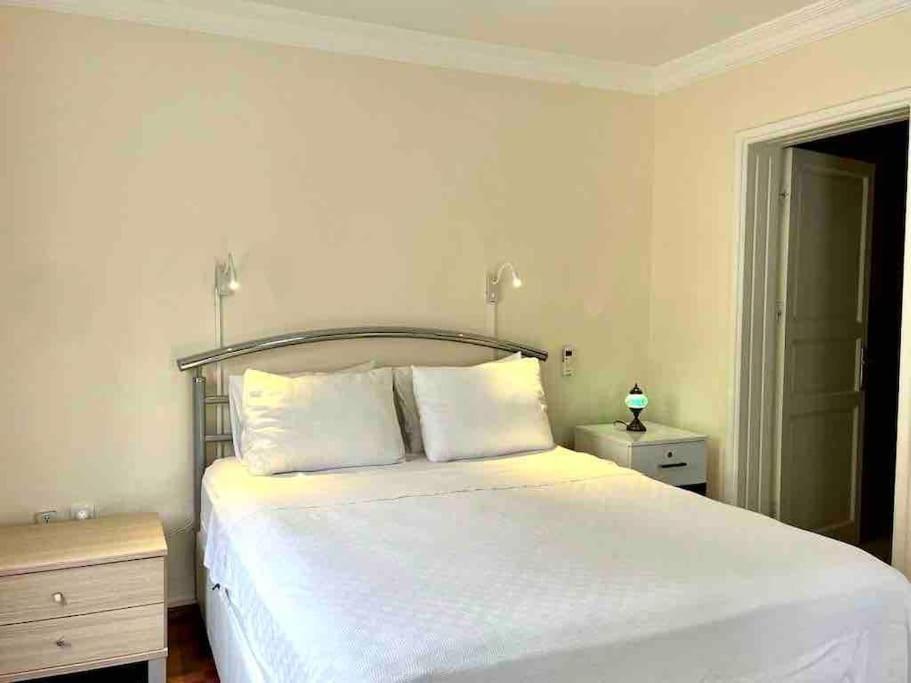 Burcu , Magnificent Sea View, Cozy, Free Otopark, Free Wifi * Bodrum