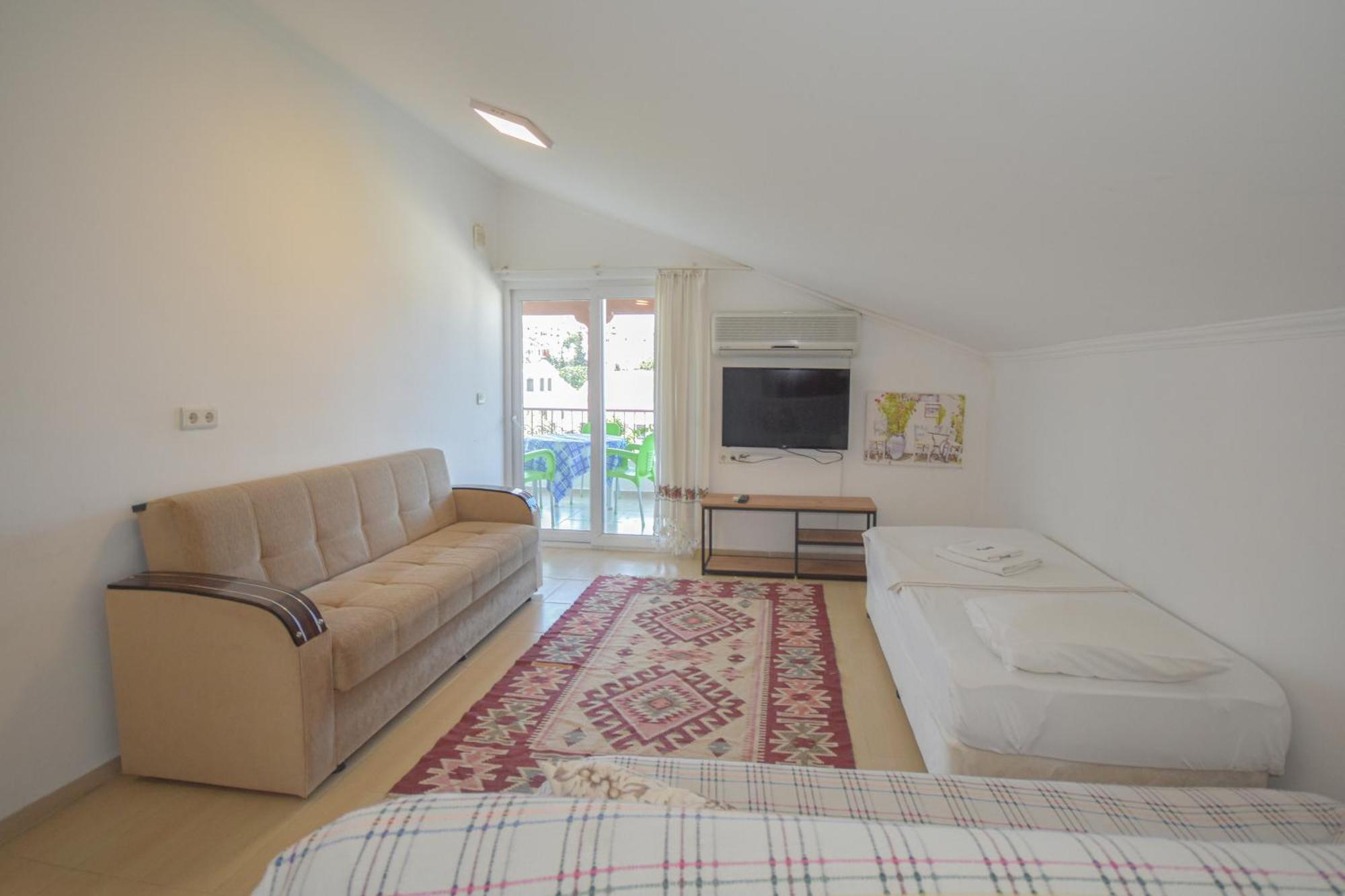 Aparthotel Kaya 2*