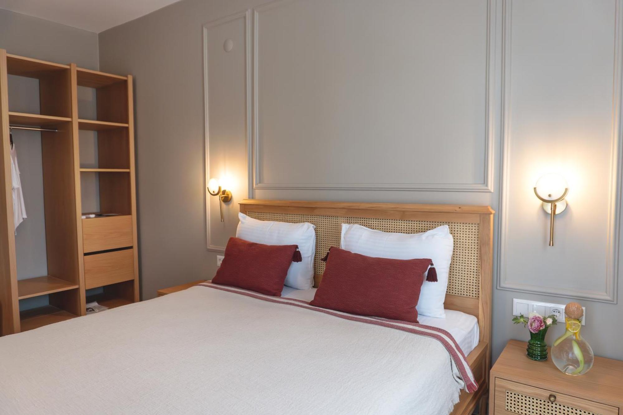 Kapya Cunda Hotel