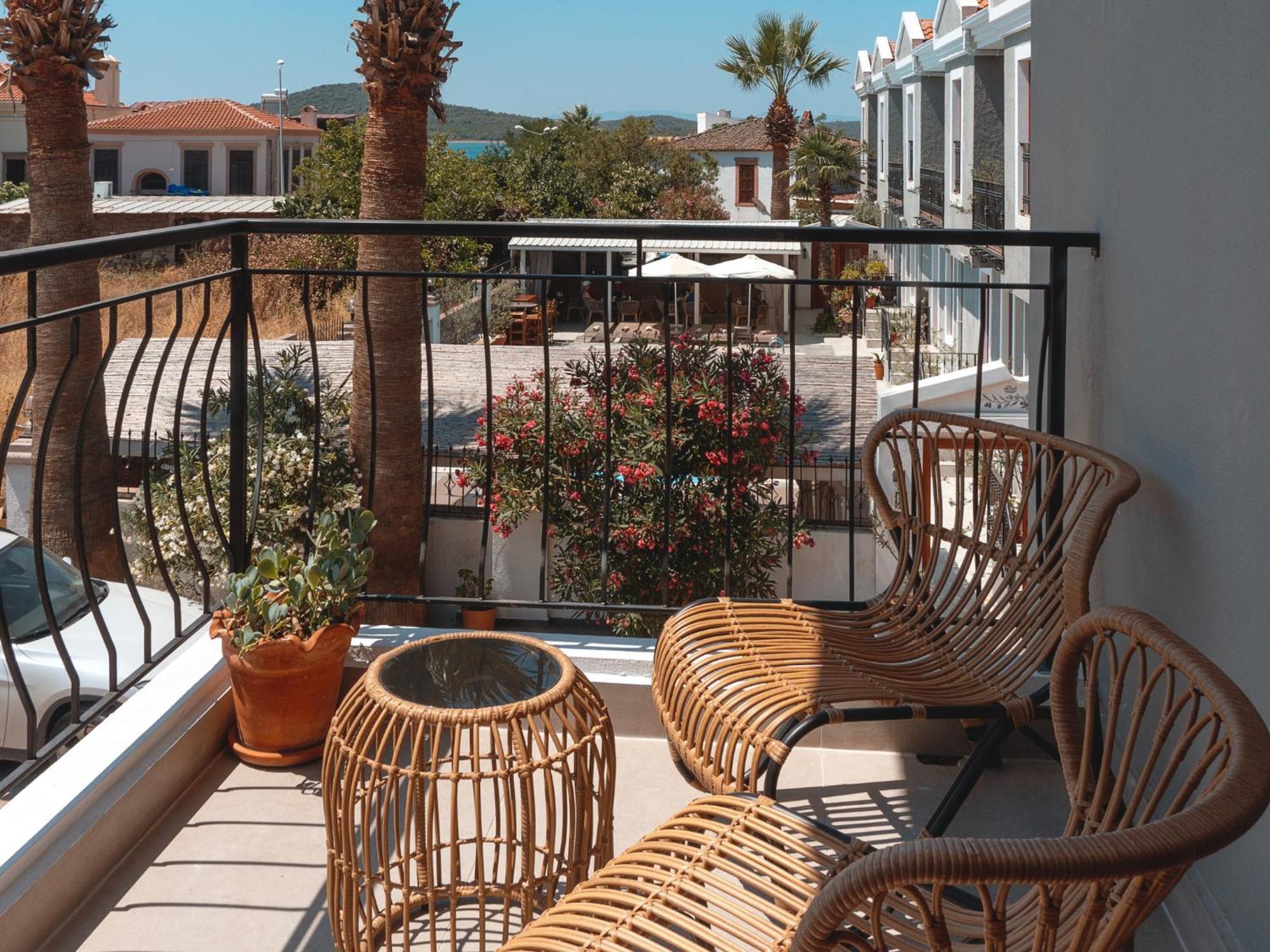 Kapya Cunda Hotel Ayvalik