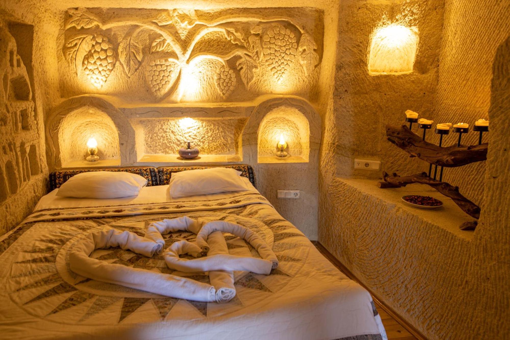 Hotel Arif Cave
