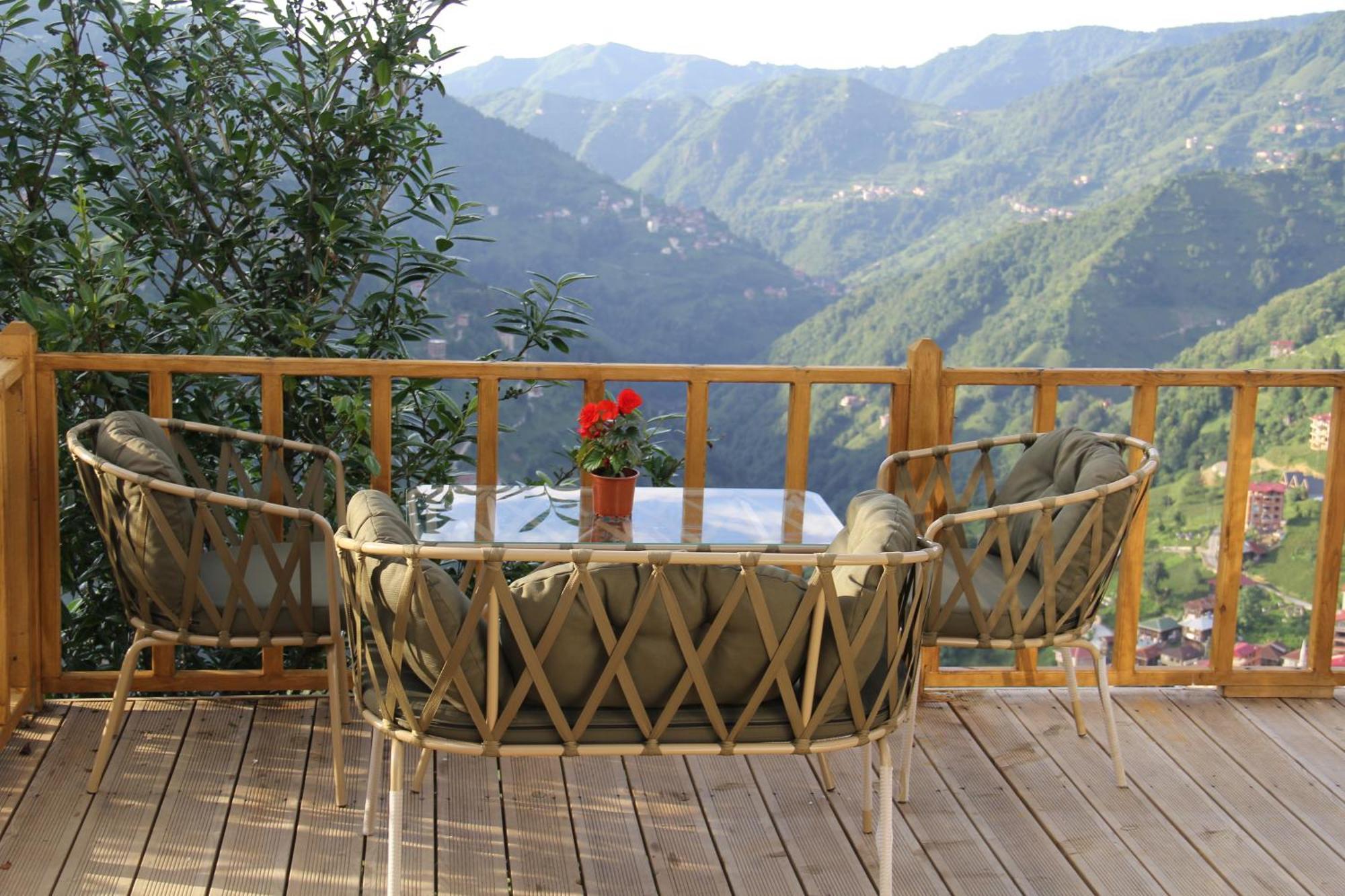 Bogina Dome & - *