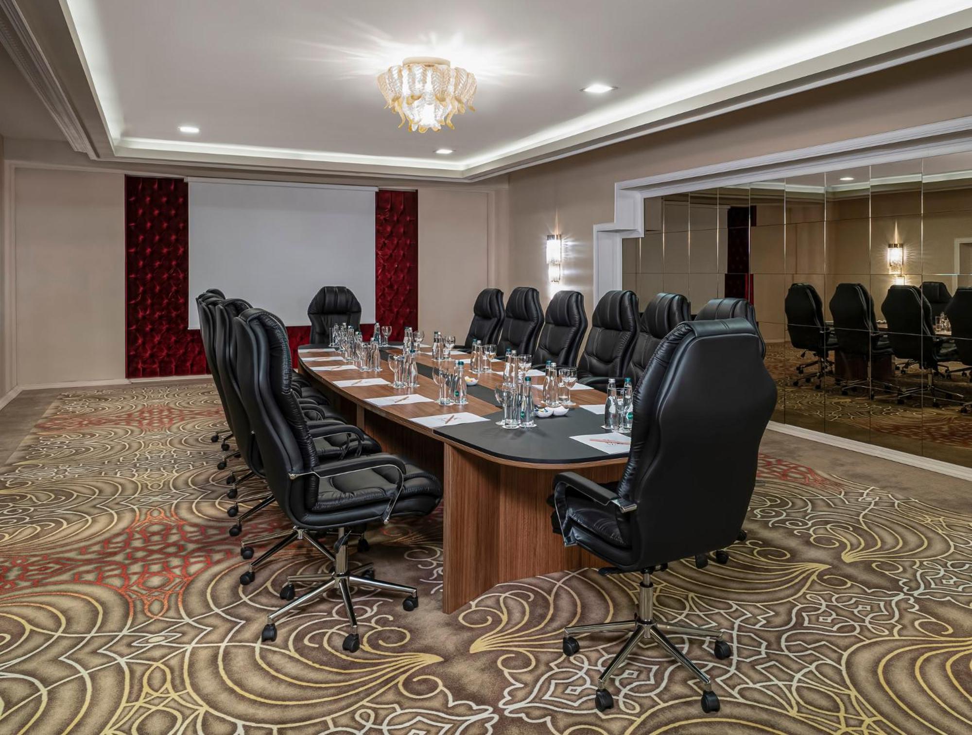 Kaya Thermal & Convention Resort 5*