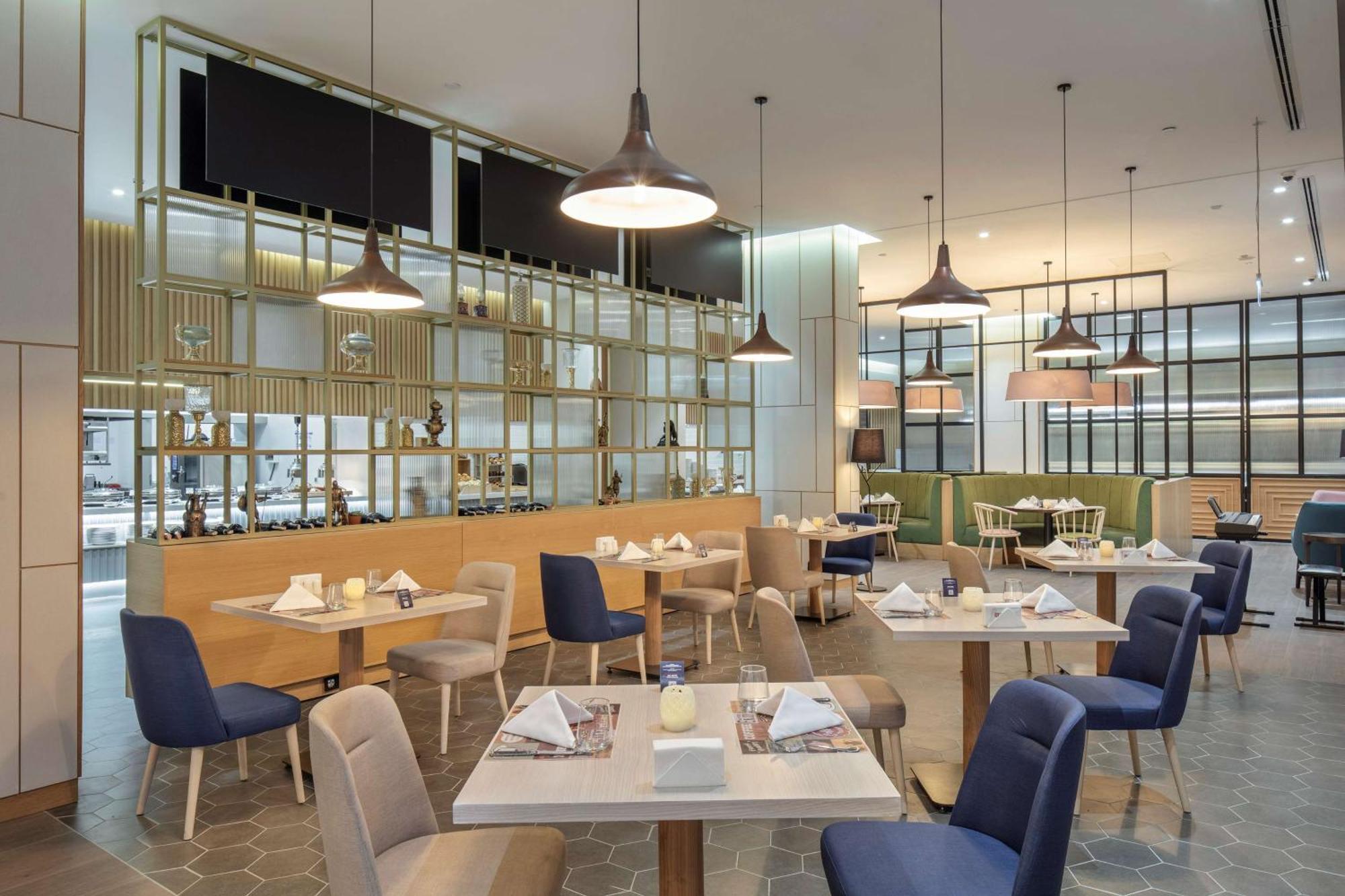 Hotel Hilton Garden 5*