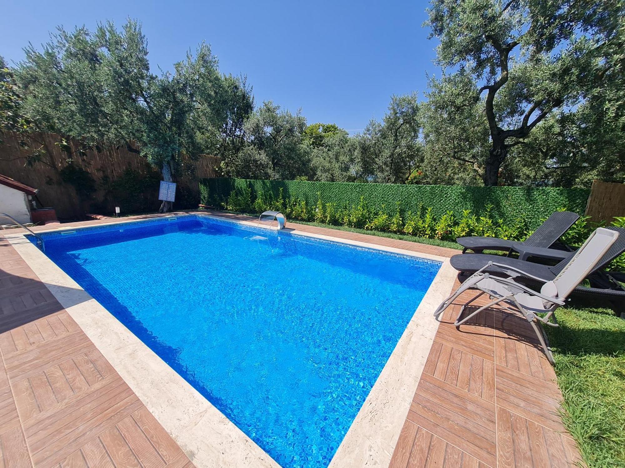 Holiday home Antik House *
