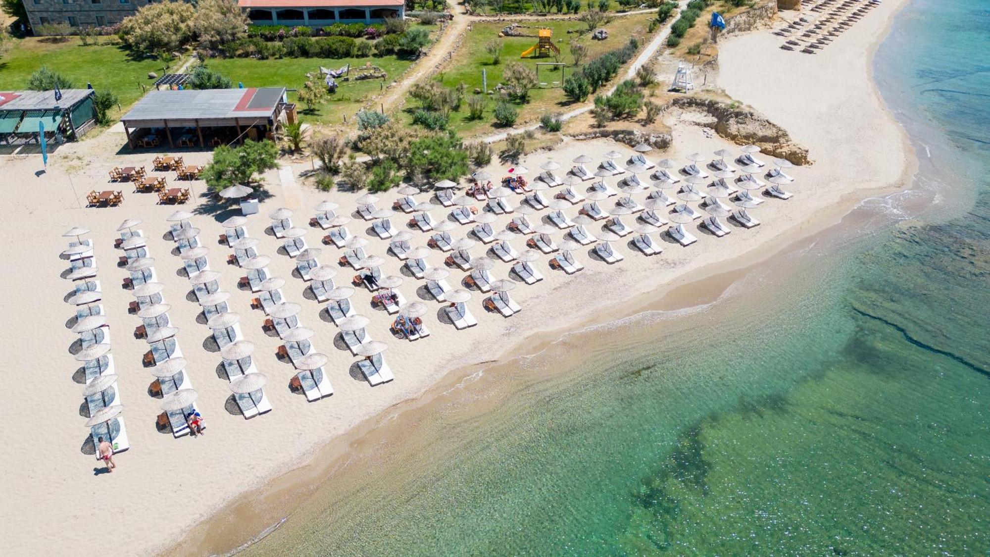 Hotel Surf Egitim Merkezi Gokceada