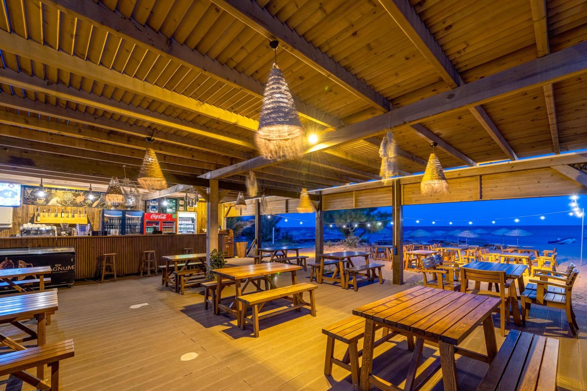 Hotel Surf Egitim Merkezi Gokceada