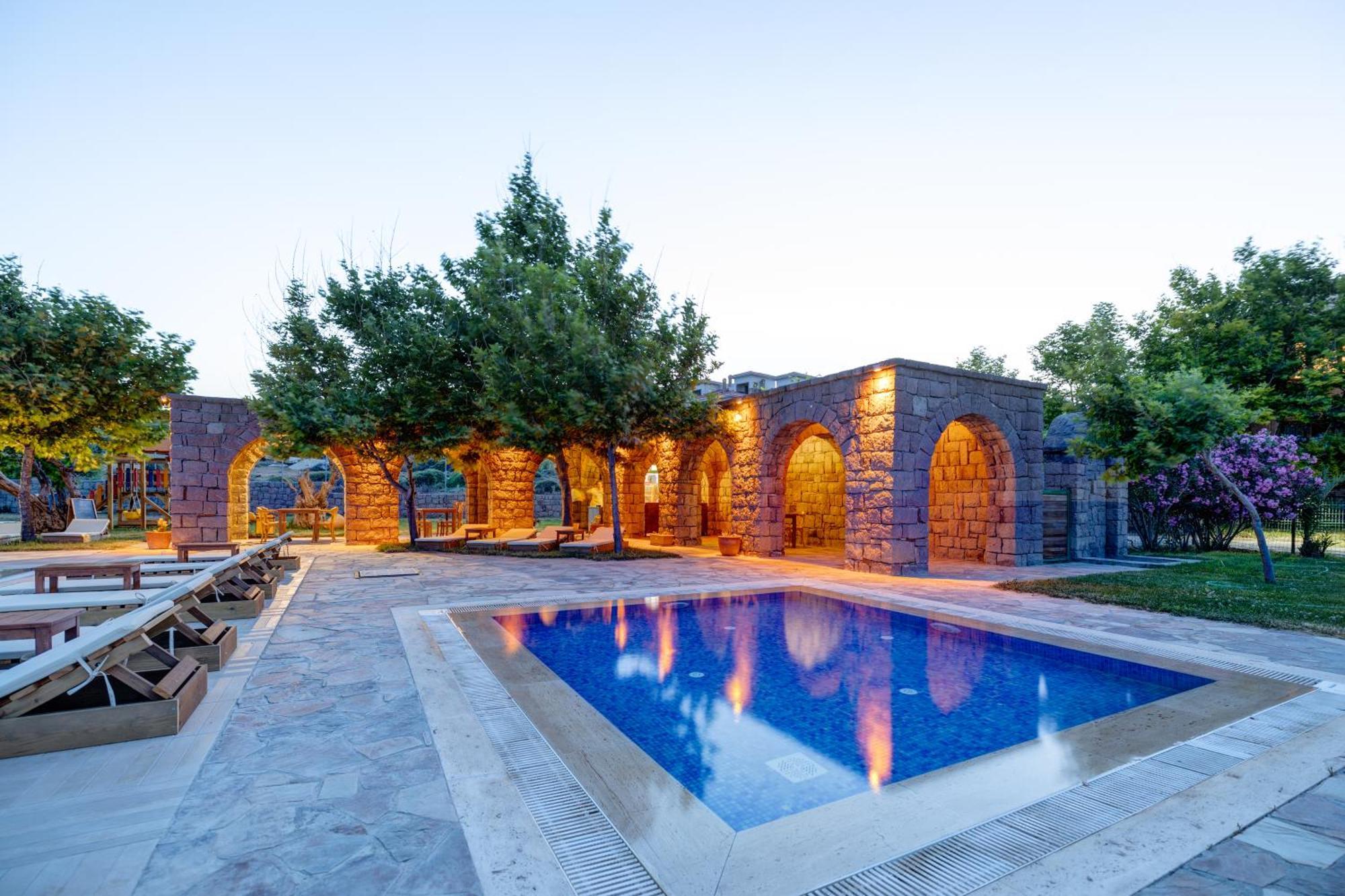Cinarli Kasri Hotel 3*