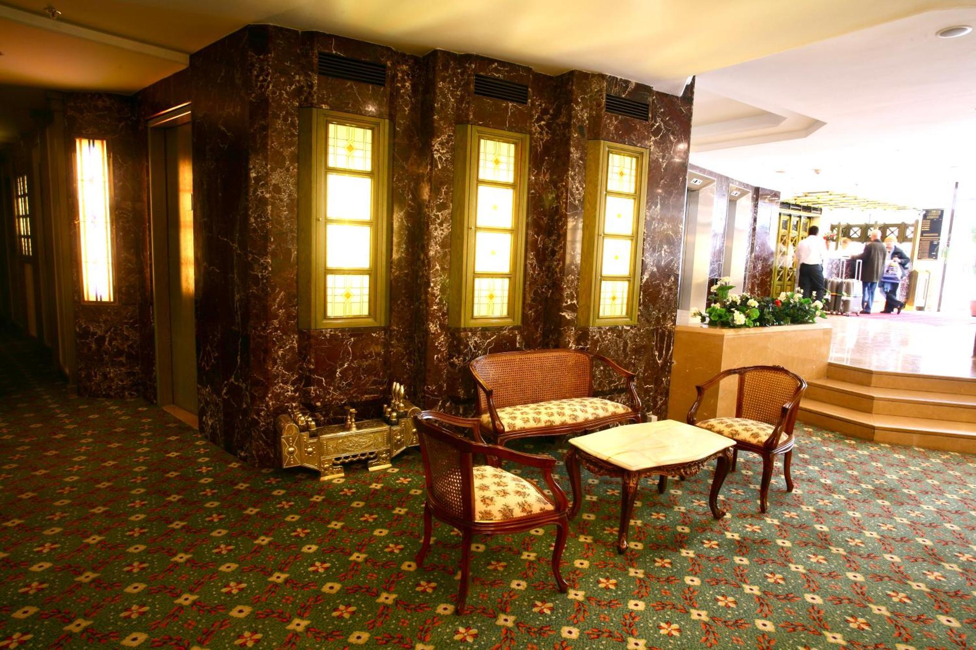 Royal Hotel 4*