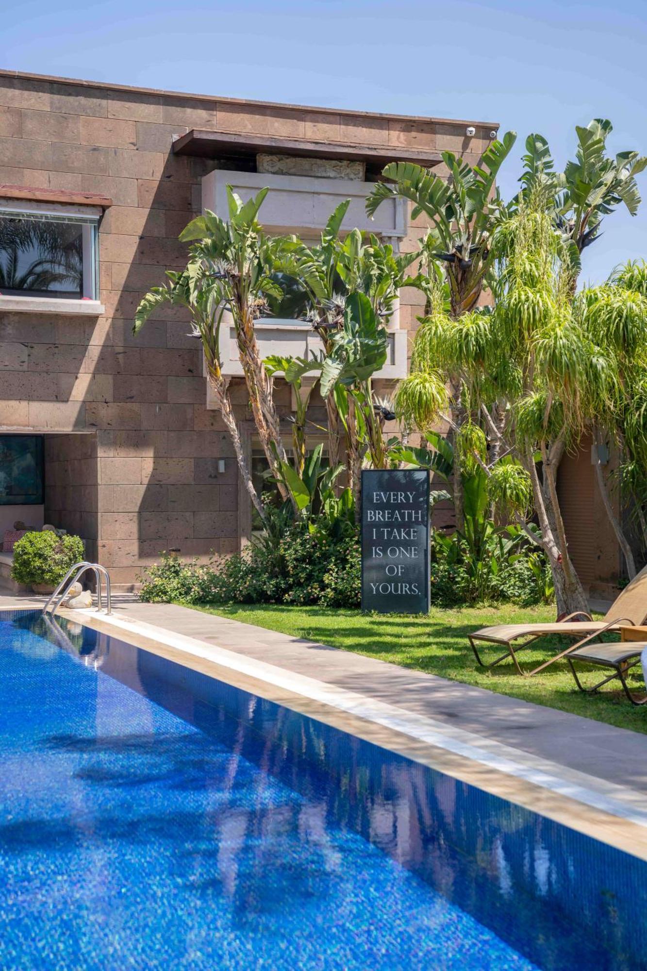 Casa Dell'arte Of Arts & Leisure Hotel 5*